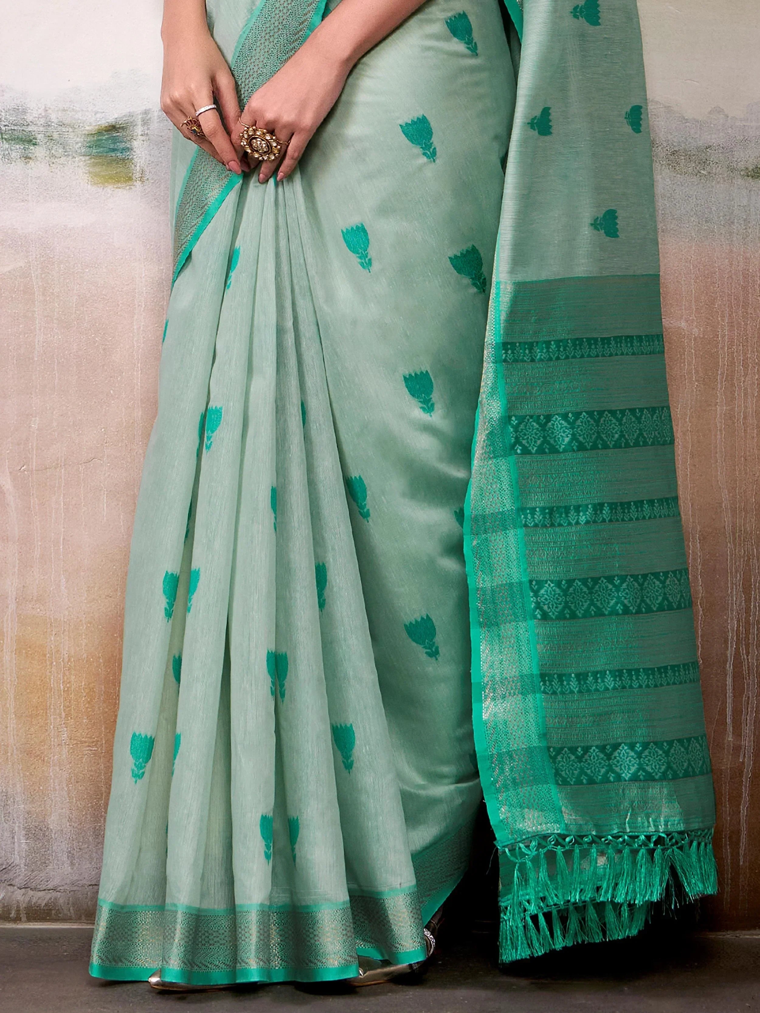 Artistic Green Cotton Weaving Festival Wear Saree With Blouse