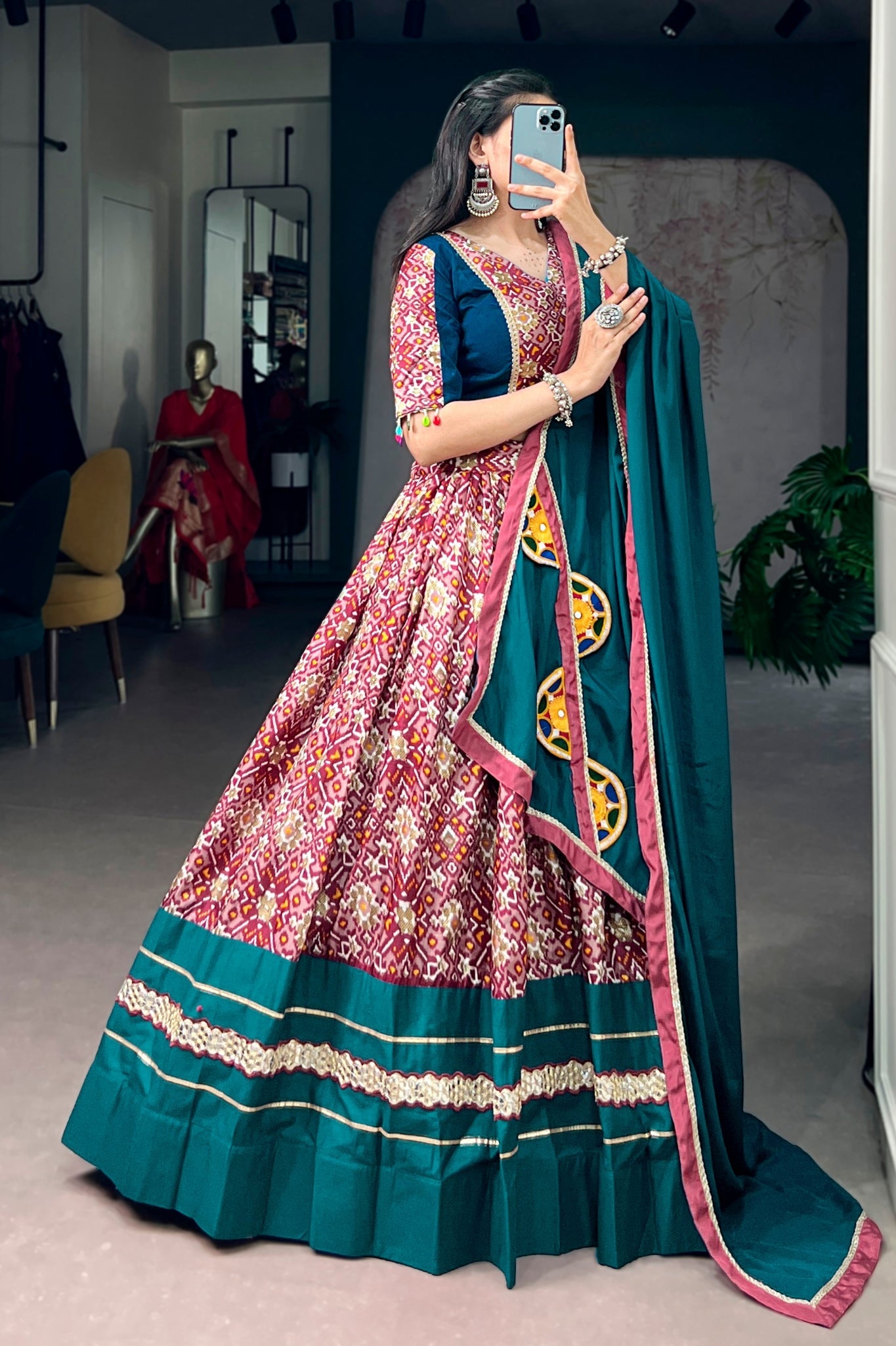 Designer Special Raasrang Navratri Lehenga Choli