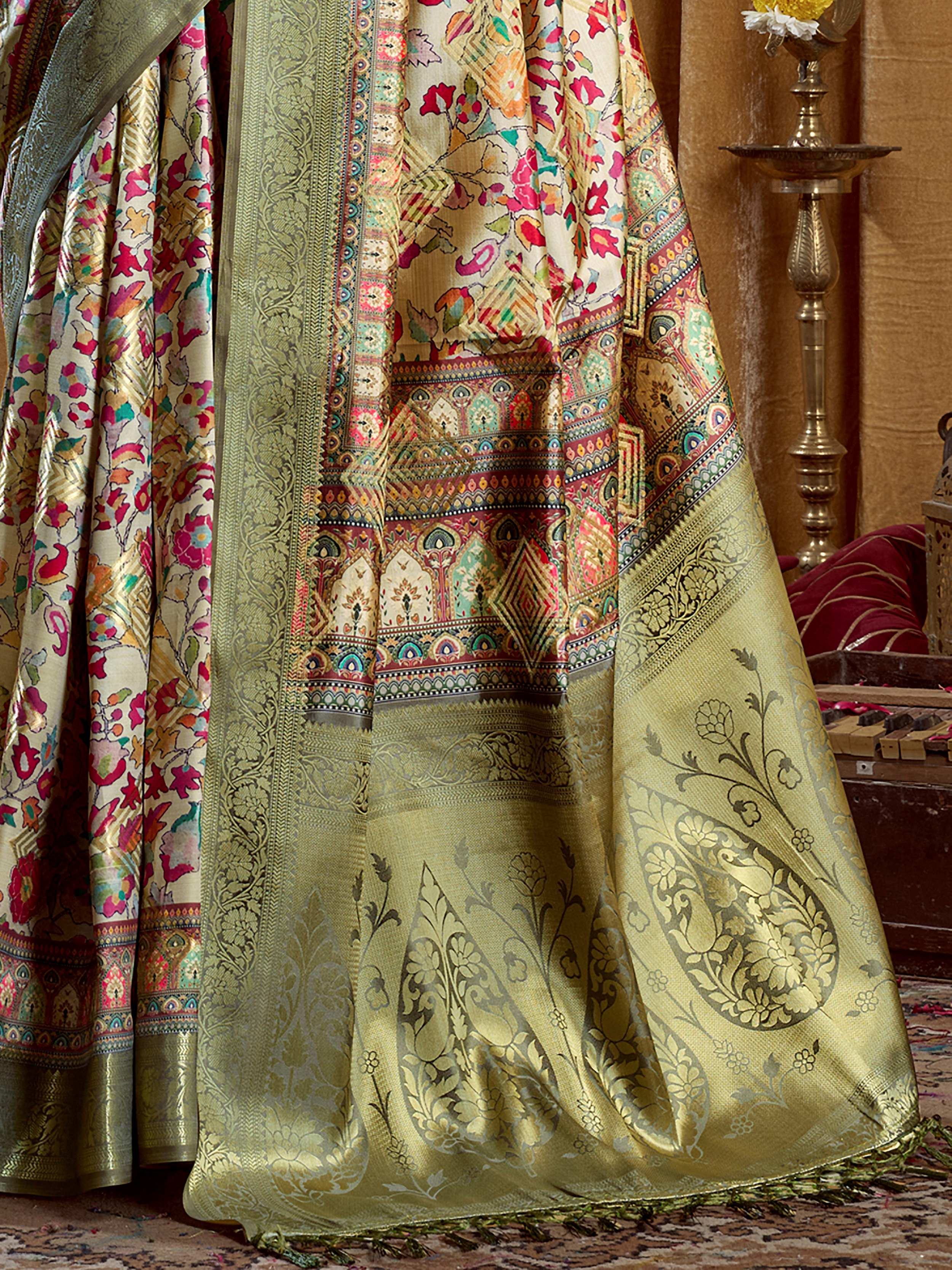Alluring Green Digital Printed Silk Wedding Wear Saree With Blouse