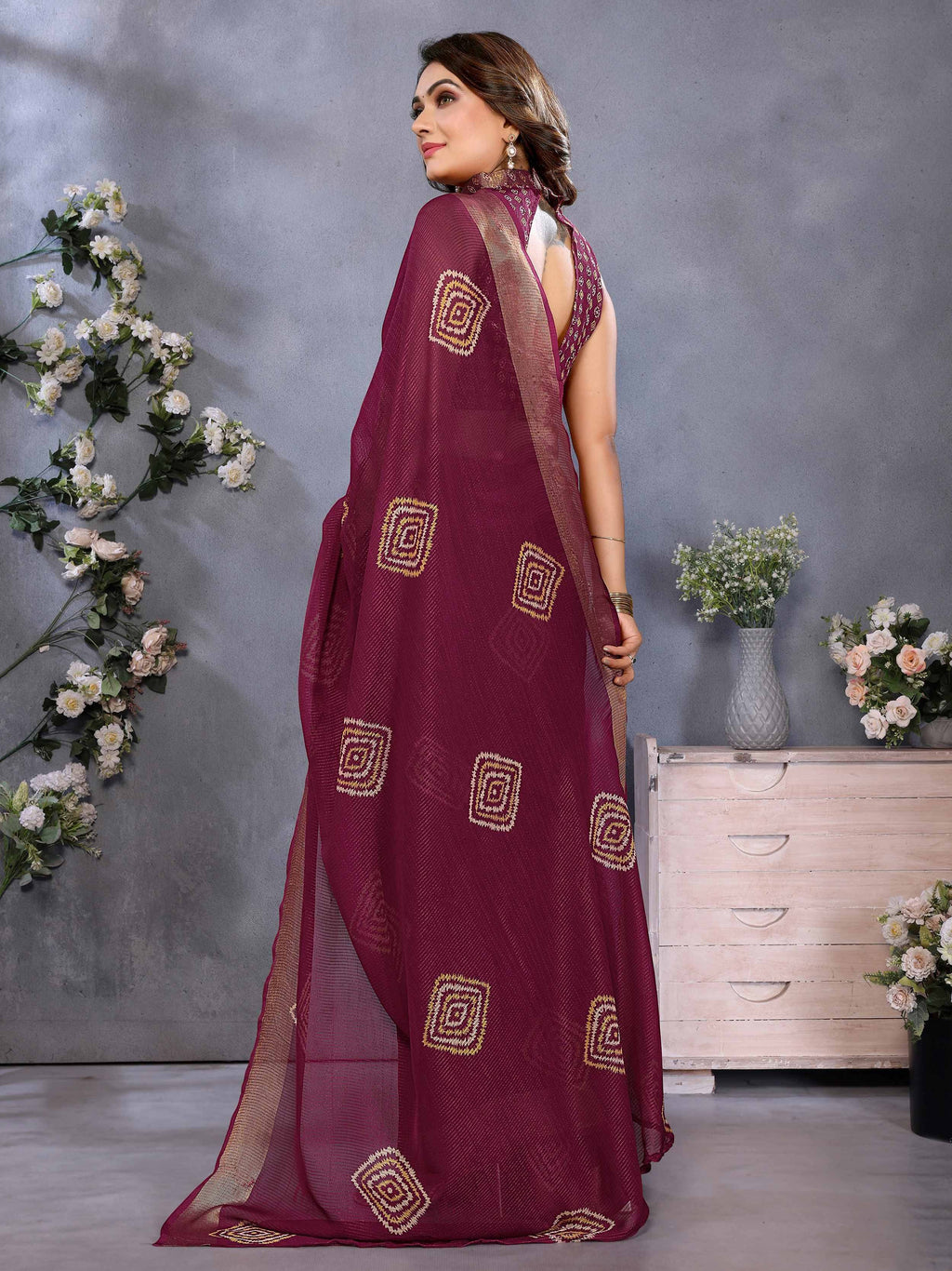 Sweet Rose Pink Chiffon Shibori Printed Saree With Blouse