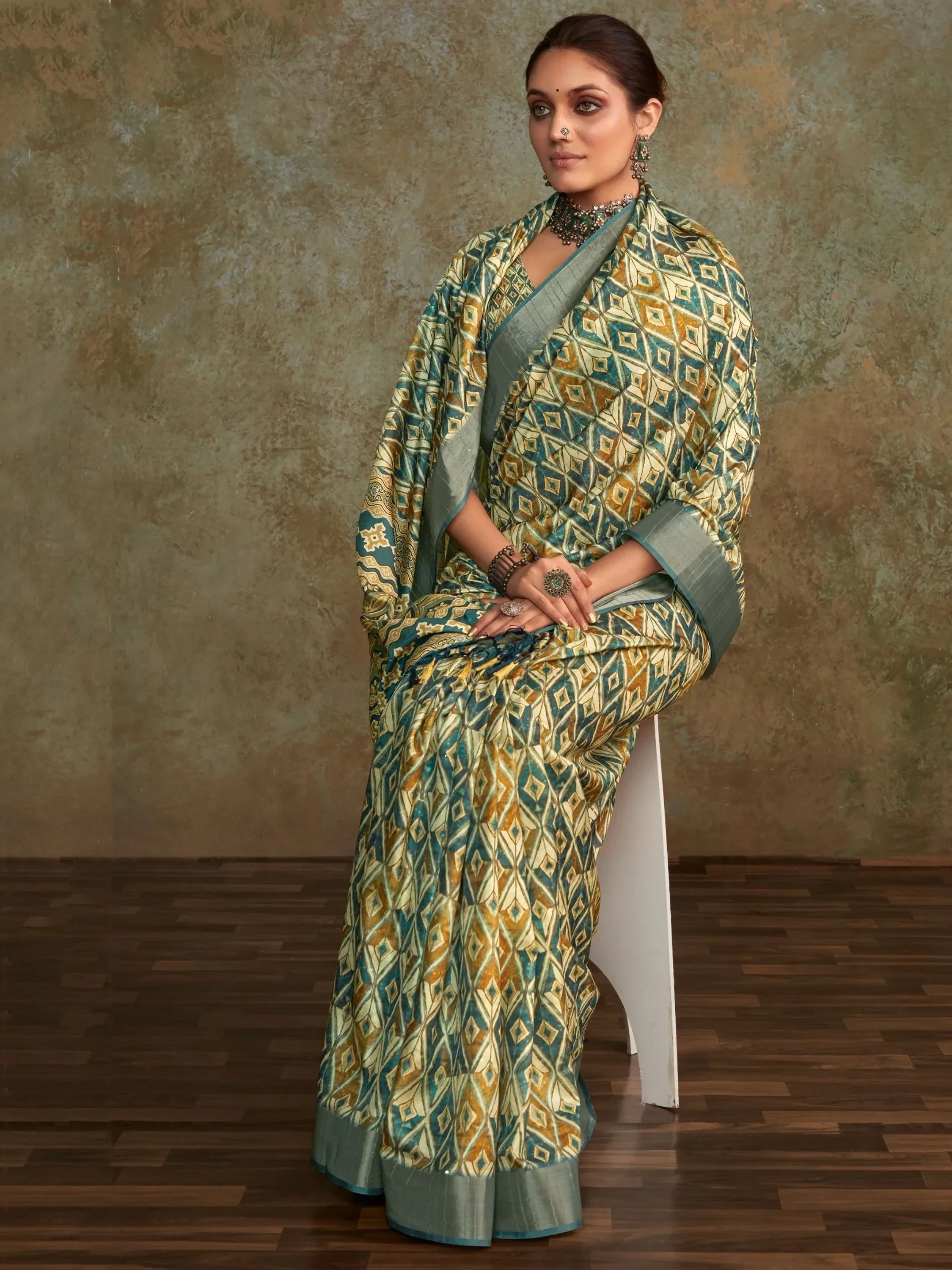 Awesome Cream Digital Printed Silk Traditional Saree With Blouse