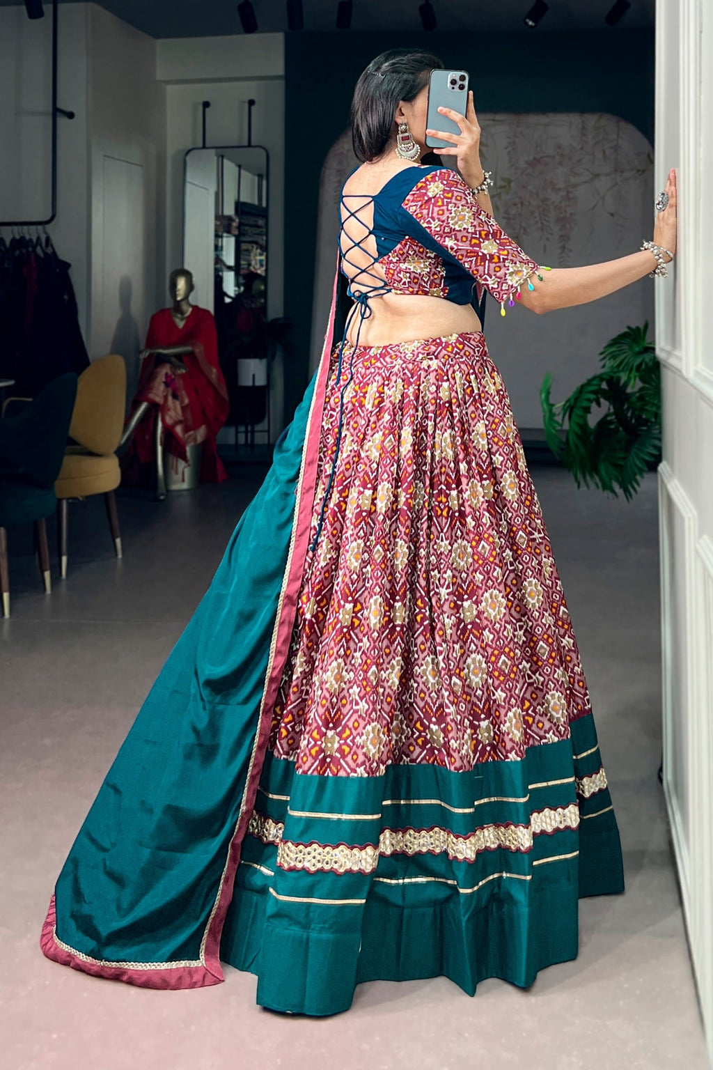 Designer Special Raasrang Navratri Lehenga Choli