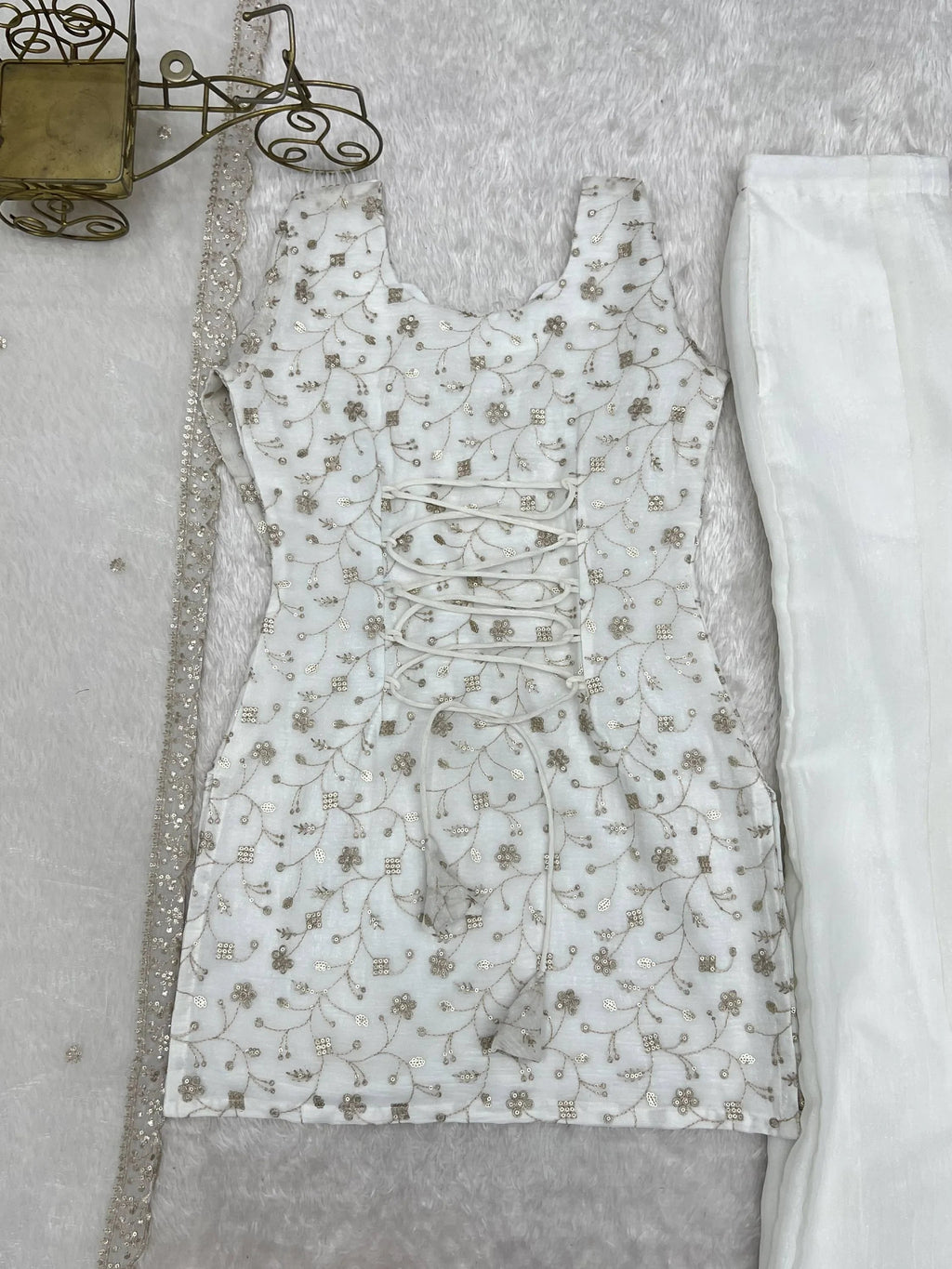 White Beautiful Sequins Silk Function Wear Pant Suit
