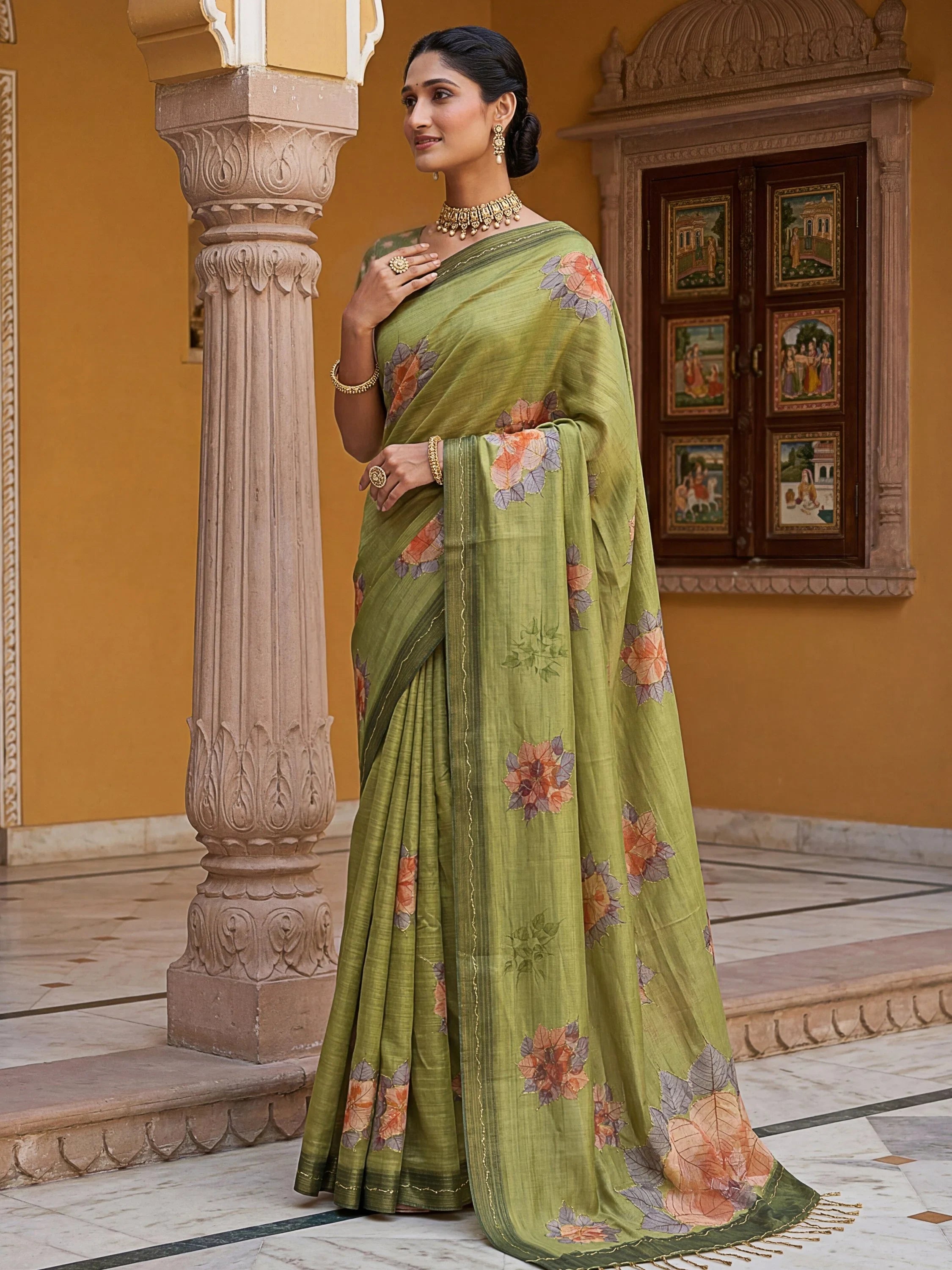 Green Majestic Floral Printed Silk Mehendi Wear Saree With Blouse