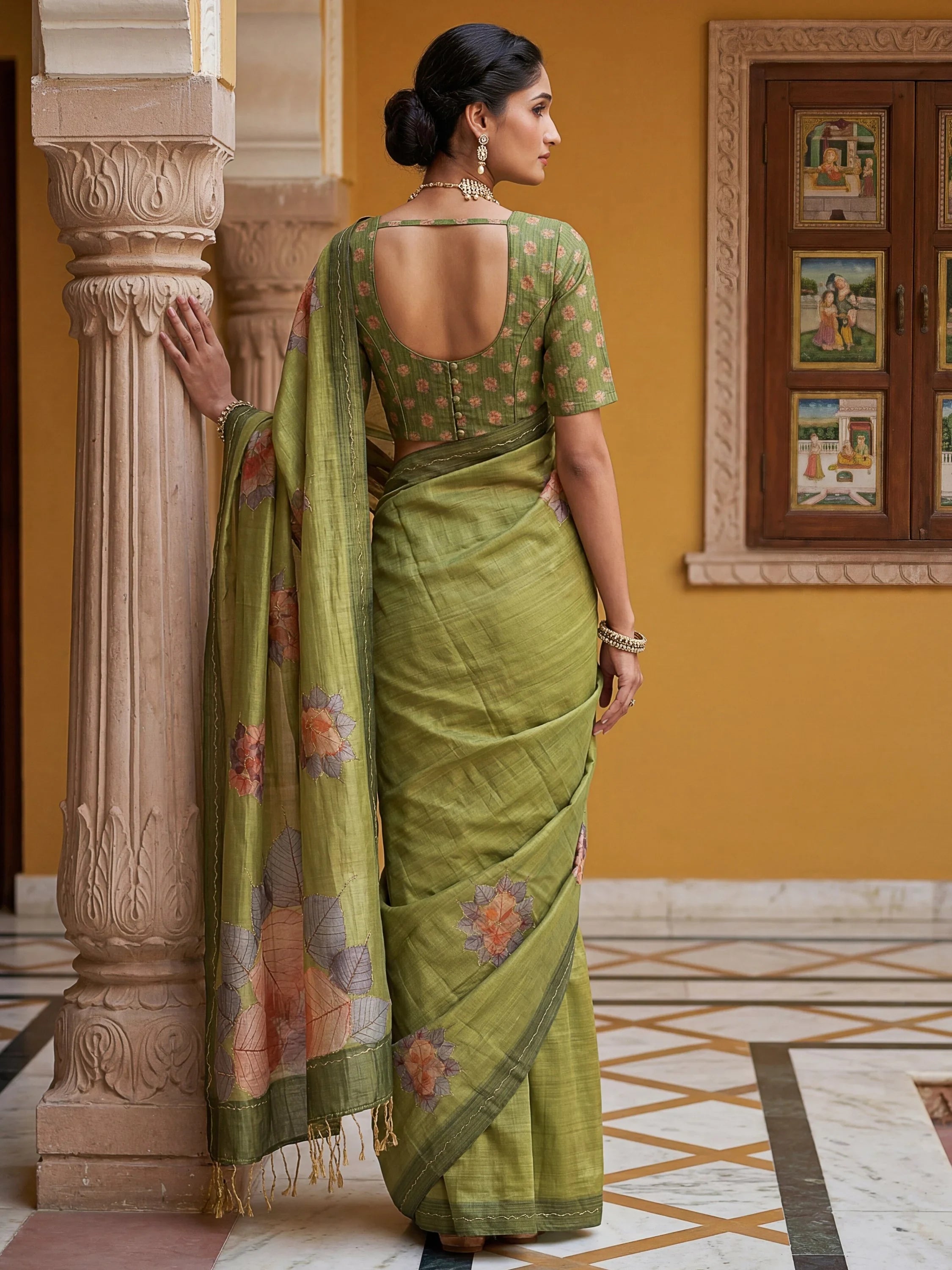 Green Majestic Floral Printed Silk Mehendi Wear Saree With Blouse