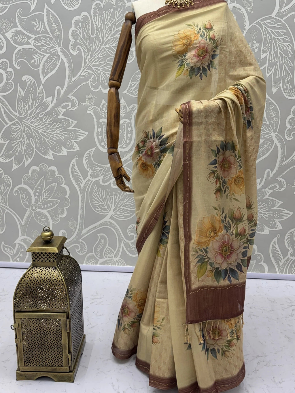 Graceful Cream Floral Printed Silk Wedding Wear Saree With Blouse