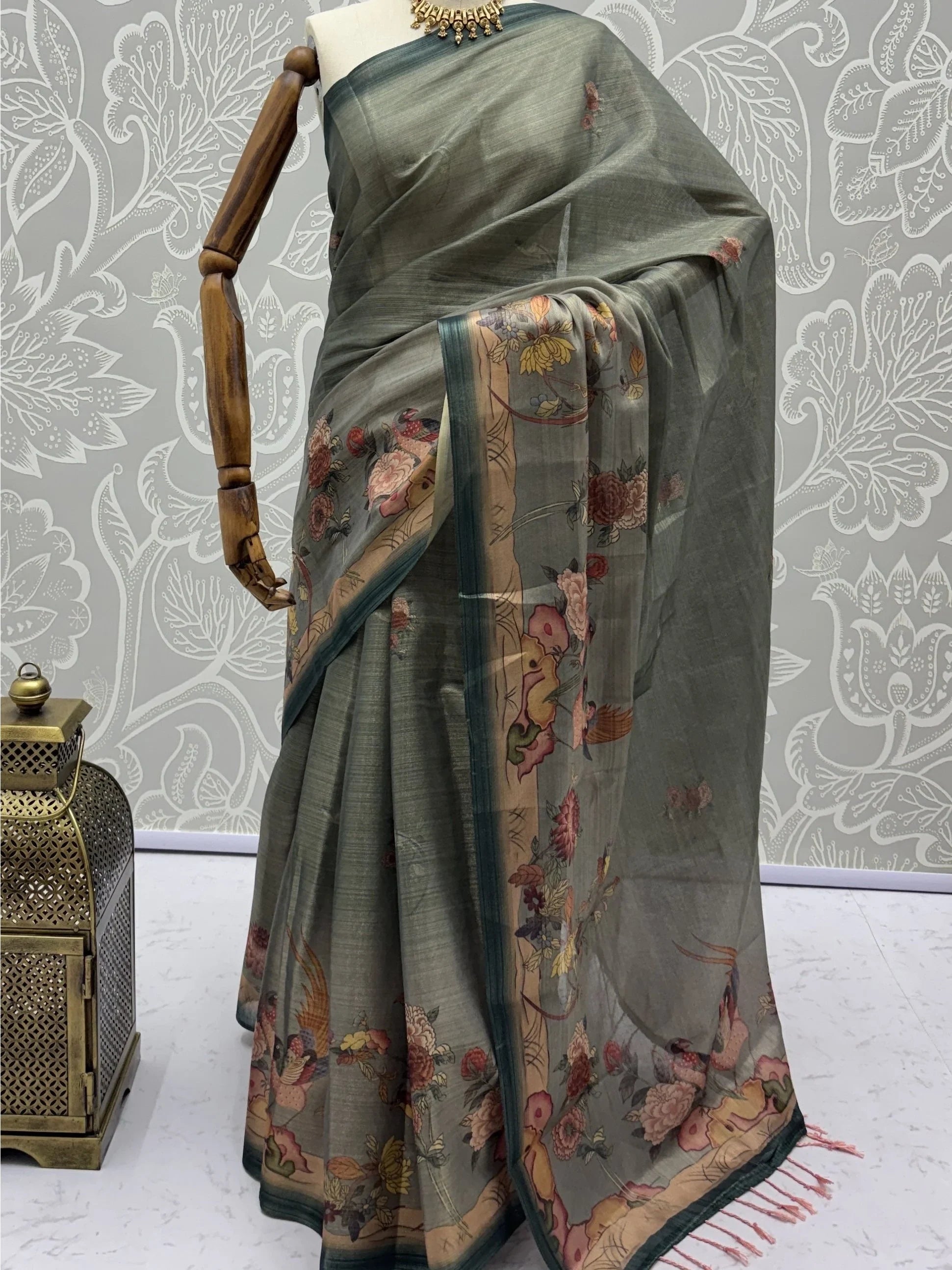 Dazzling Teal Green Floral Printed Silk Traditional Saree With Blouse