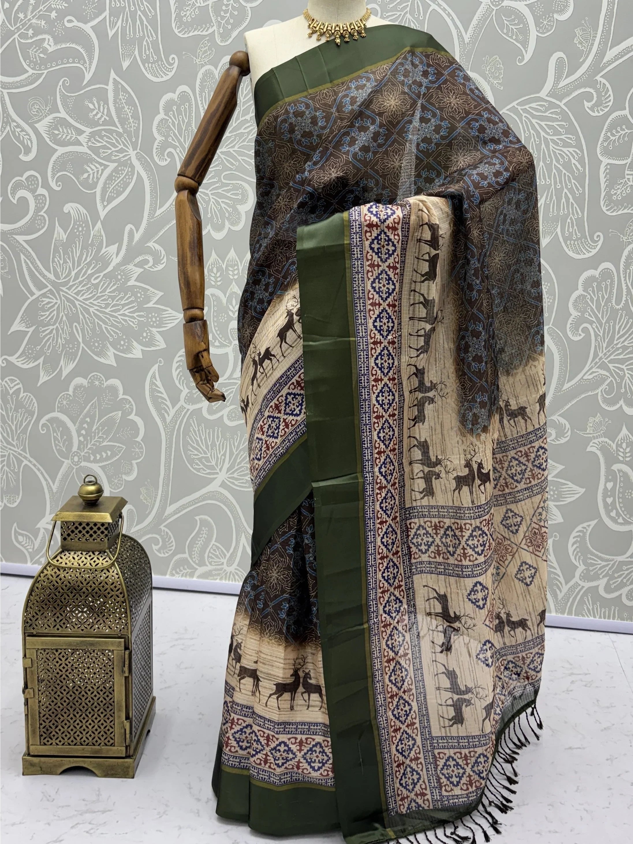 Green Graceful Digital Printed Silk Traditional Saree With Blouse