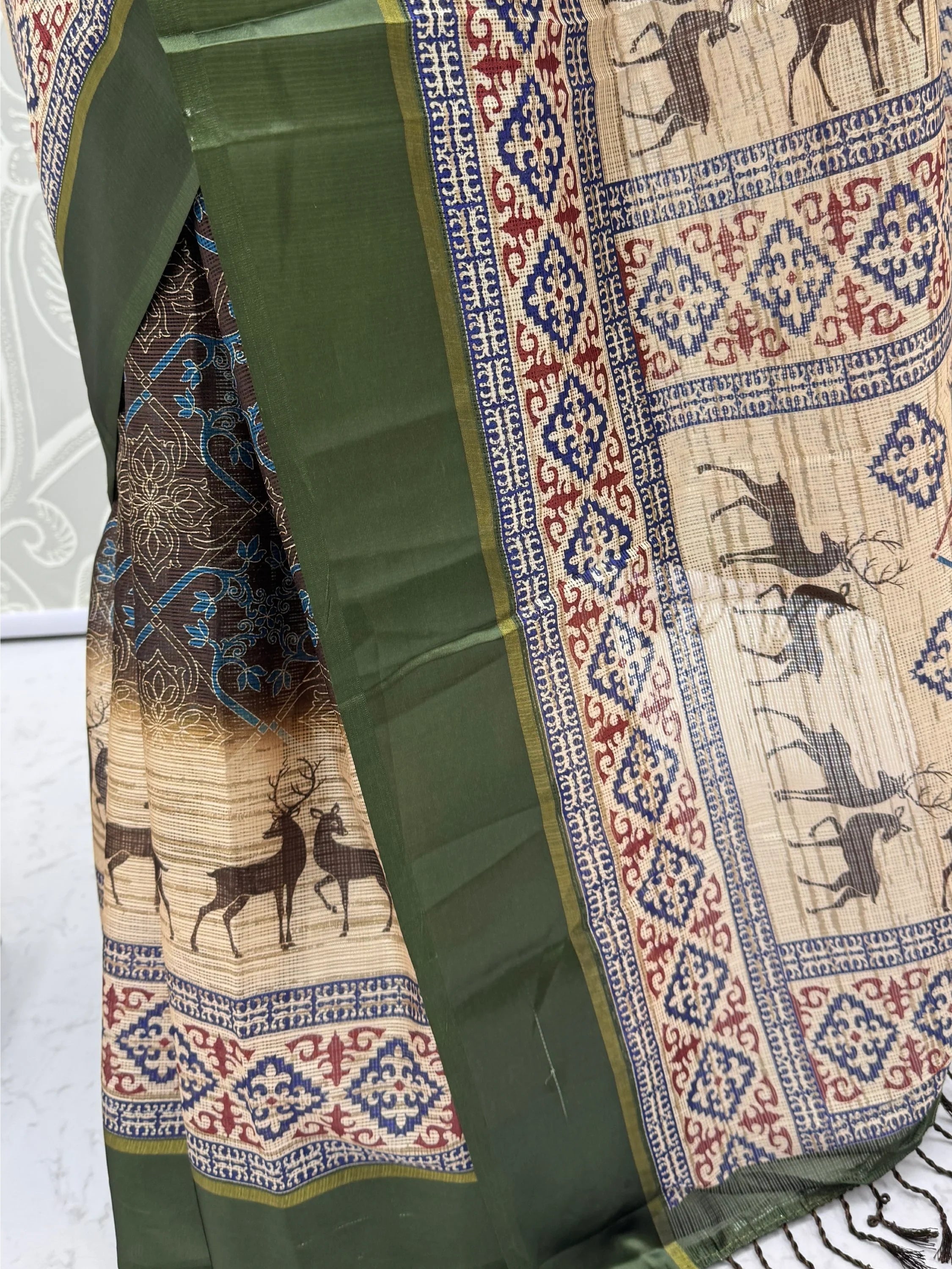 Green Graceful Digital Printed Silk Traditional Saree With Blouse