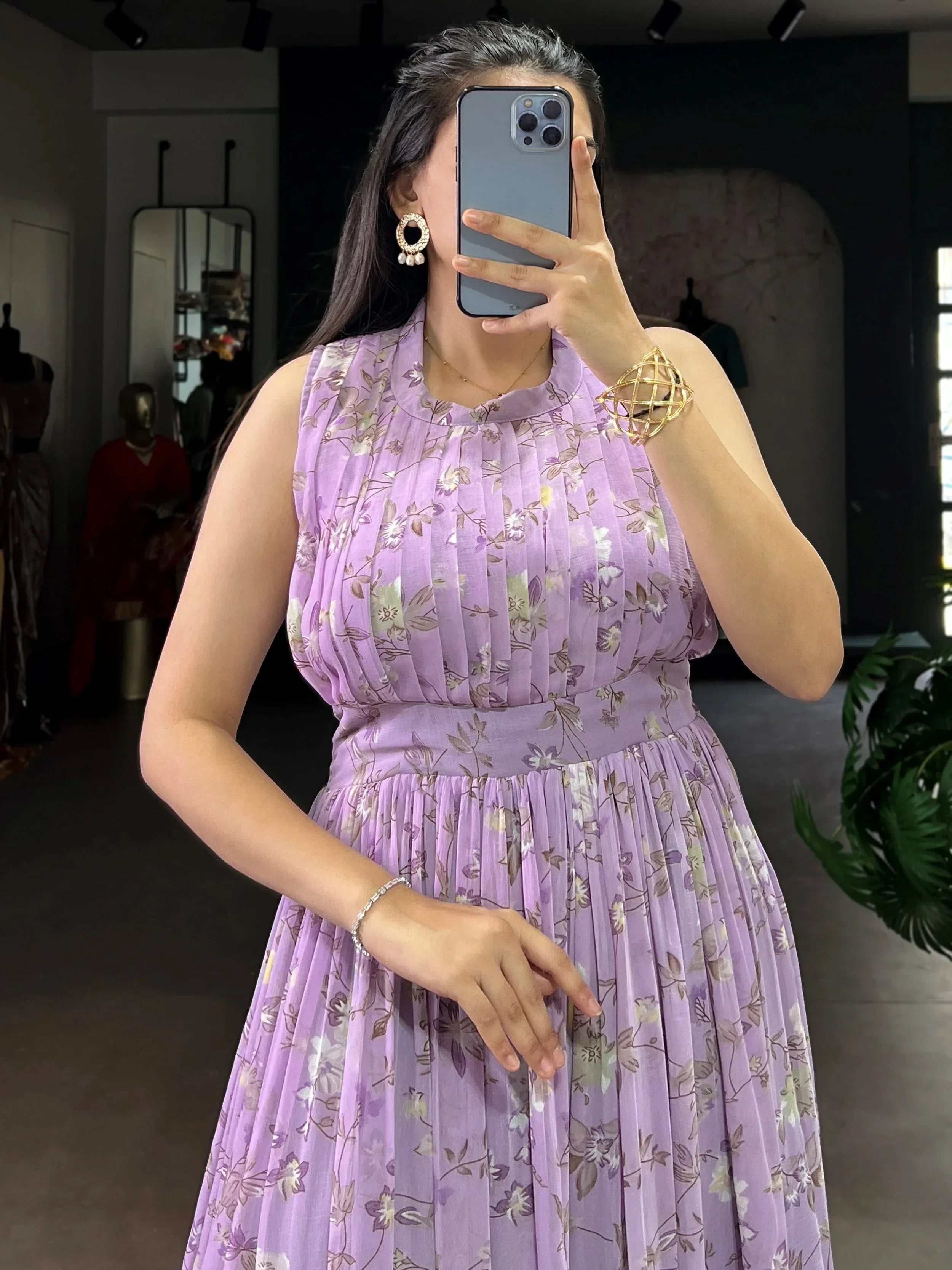 Lavender Graceful Floral Printed Georgette Casual Party Wear Dress