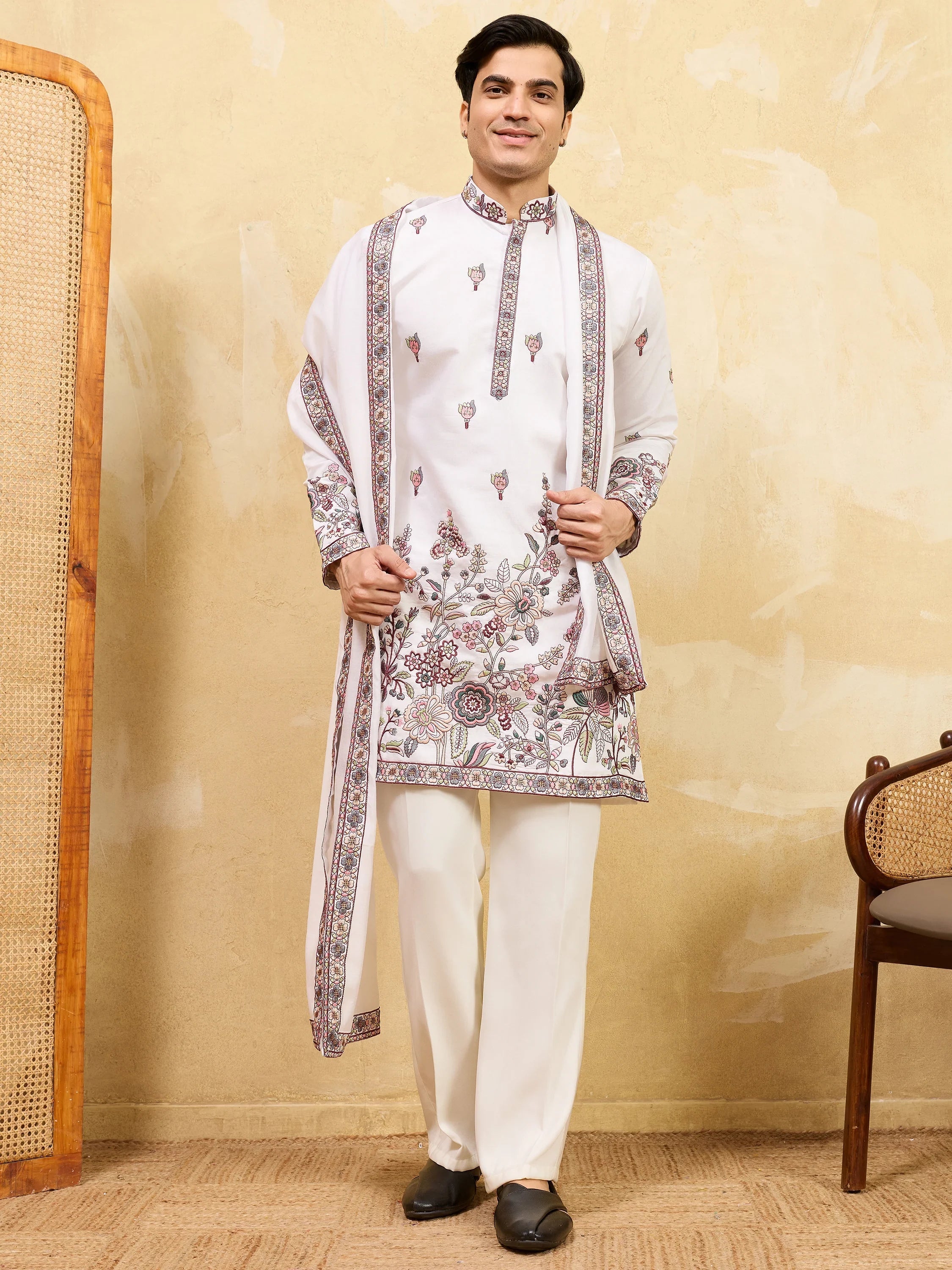 Gorgeous White Sequins Silk Festival Wear Men's Kurta With Dupatta