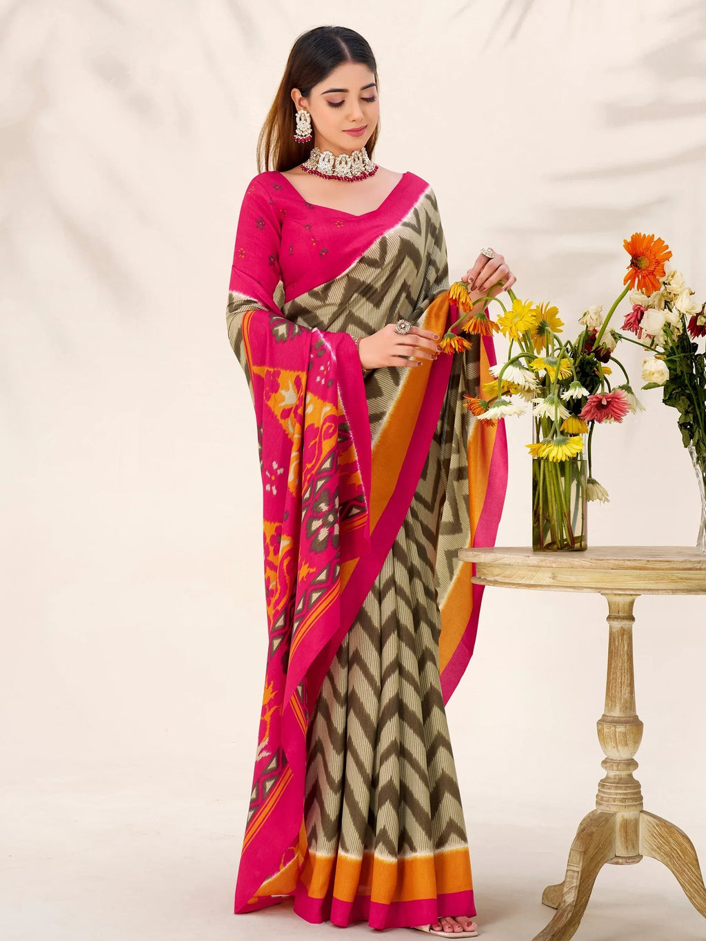 Green Elegant Printed Silk Casual Wear Saree With Blouse