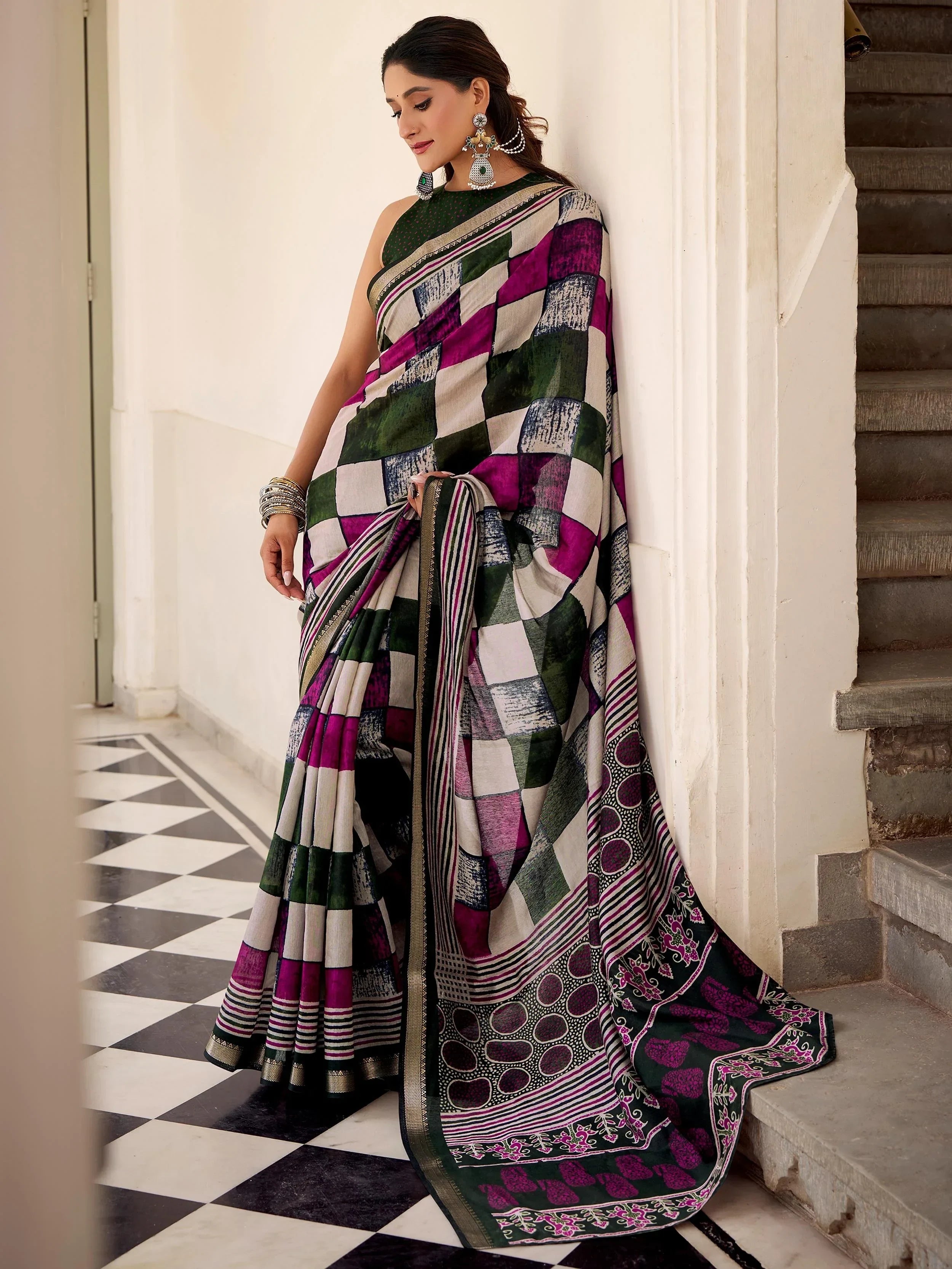 Green Pretty Digital Printed Polyester Casual Wear Saree With Blouse