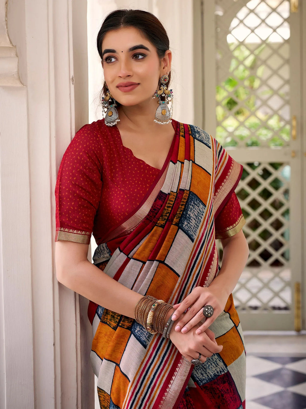 Maroon Pretty Digital Printed Polyester Casual Wear Saree With Blouse