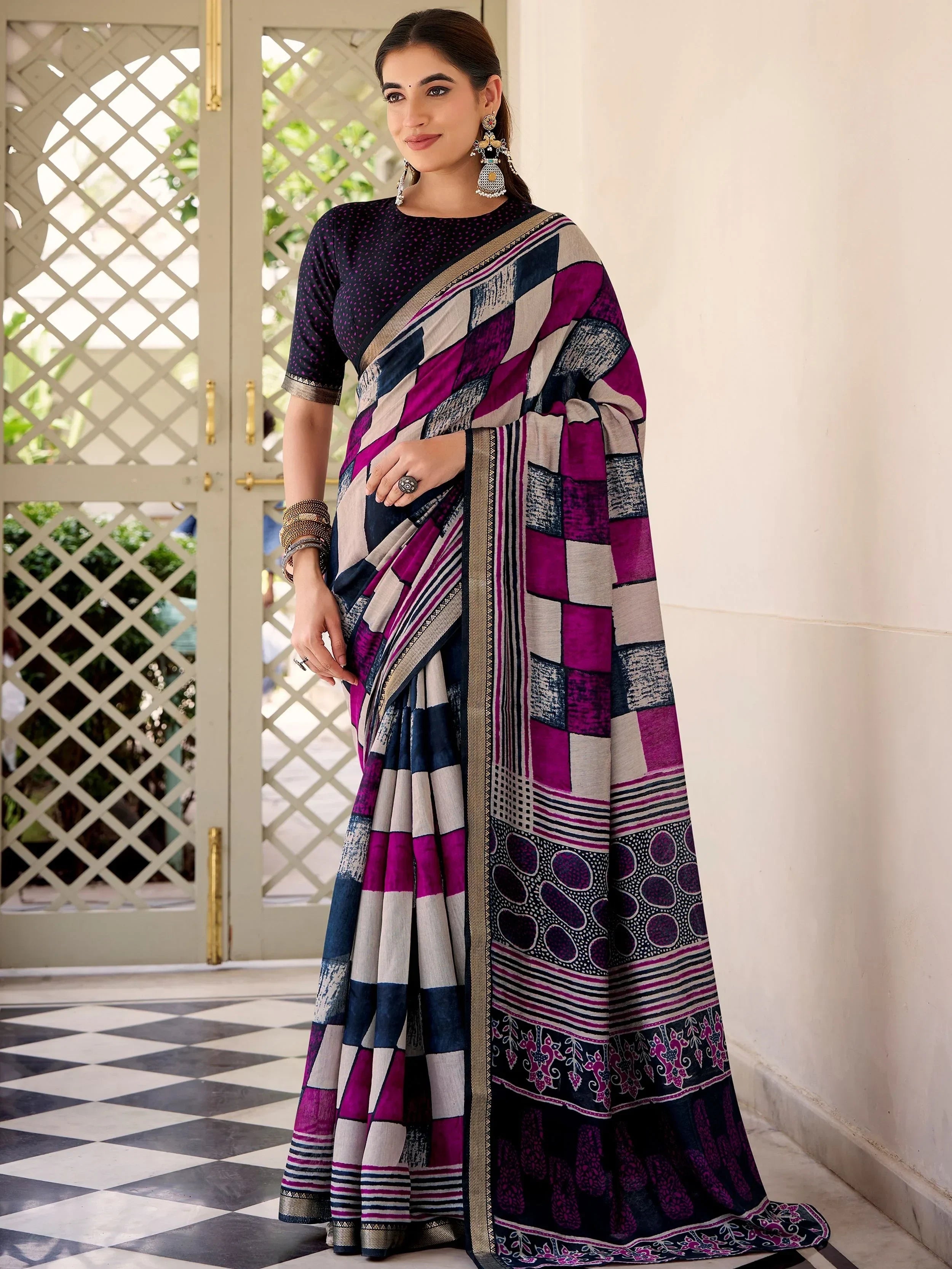 Blue Pretty Digital Printed Polyester Casual Wear Saree With Blouse