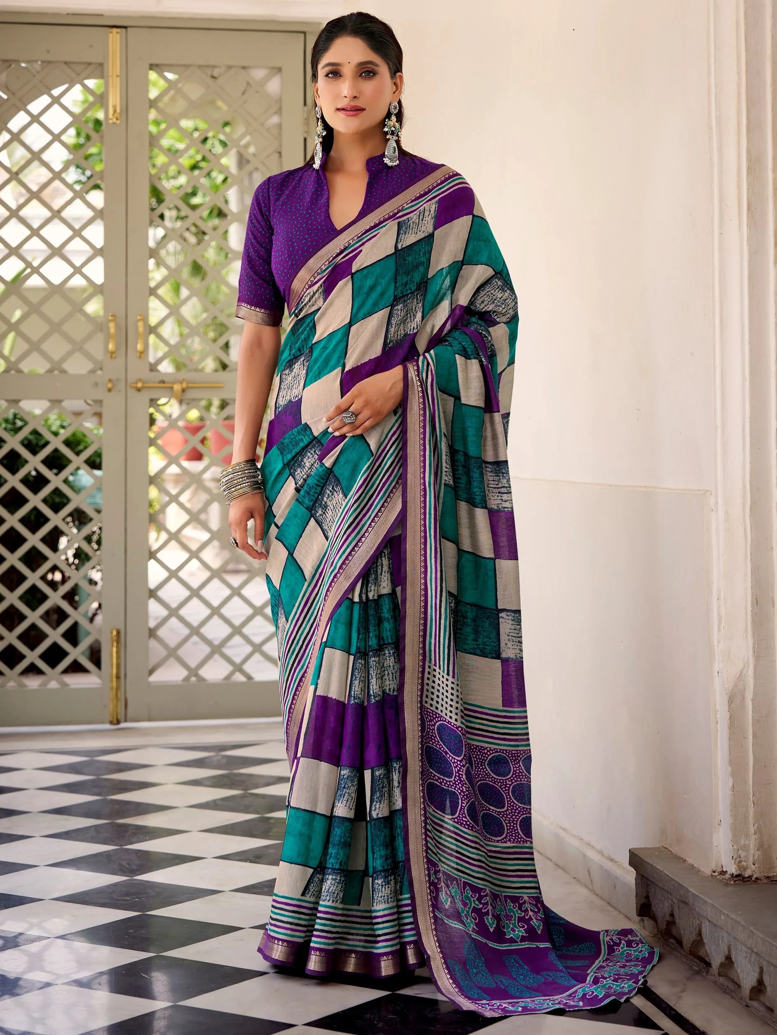 Purple Pretty Digital Printed Polyester Casual Wear Saree With Blouse