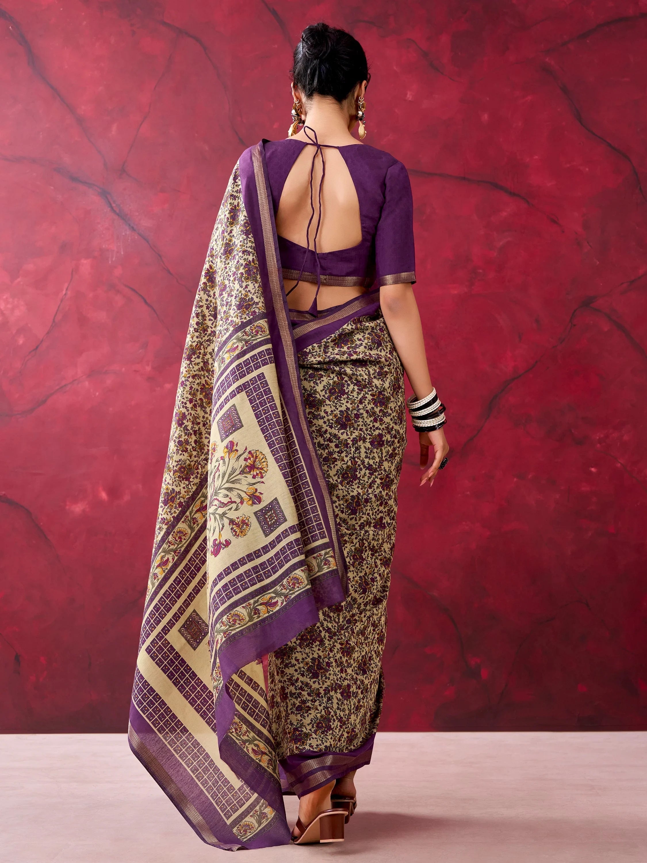 Purple Classy Linen Floral Printed Casual Wear Saree With Blouse