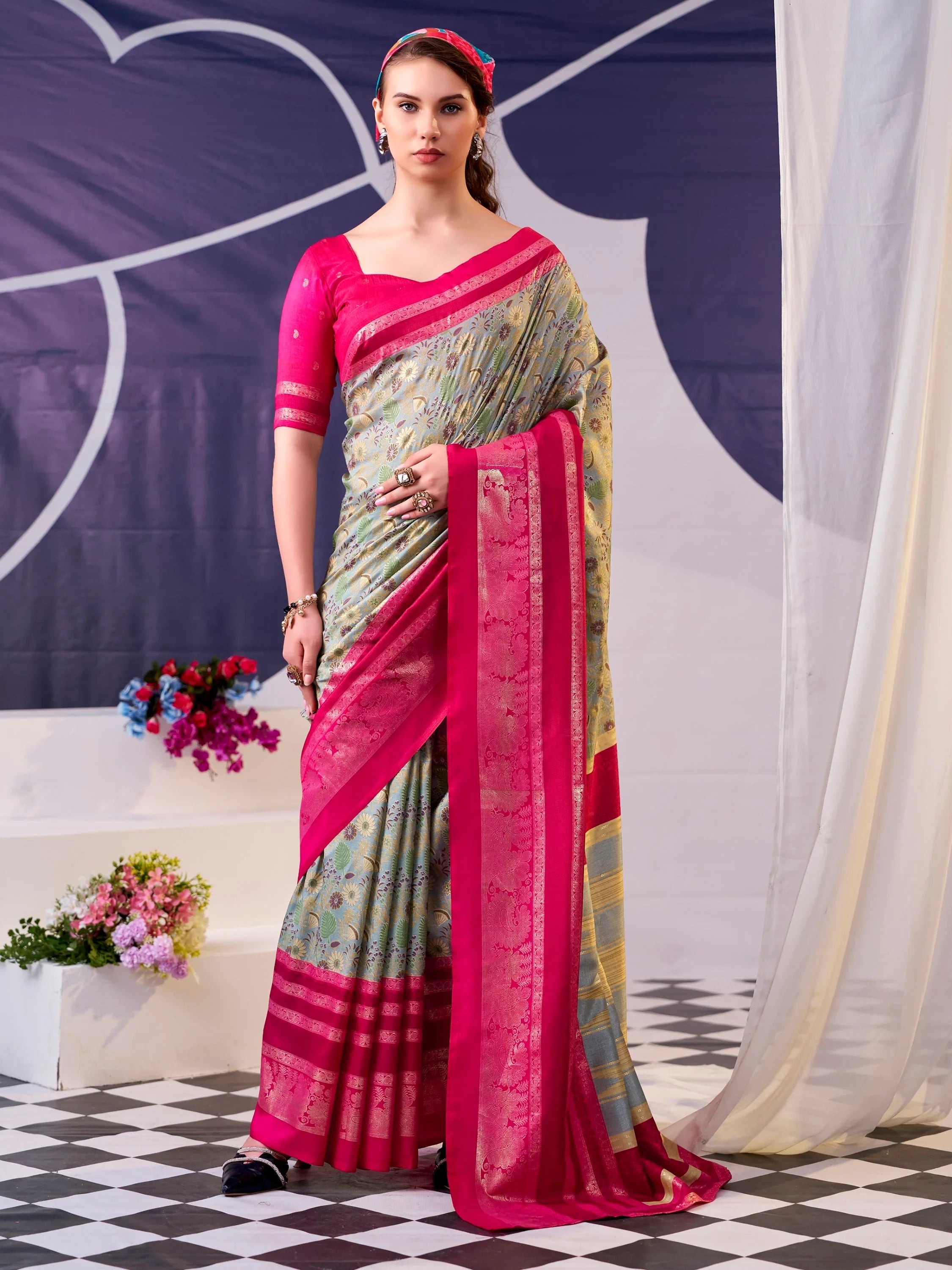 Pink Fabulous Foil Work Silk Mehendi Wear Saree With Blouse