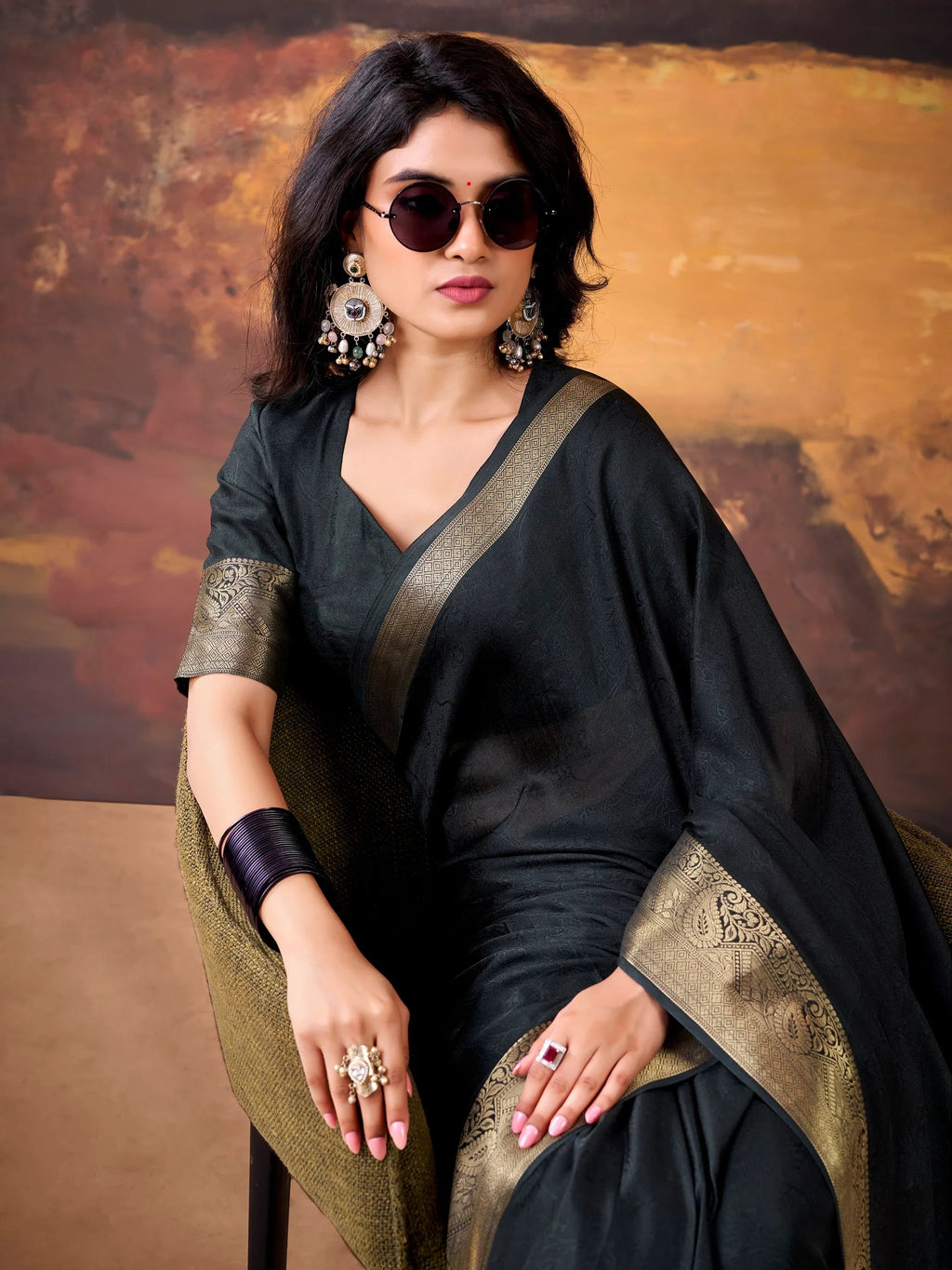 Black Aesthetic Zari Border Georgette Evening Wear Saree With Blouse