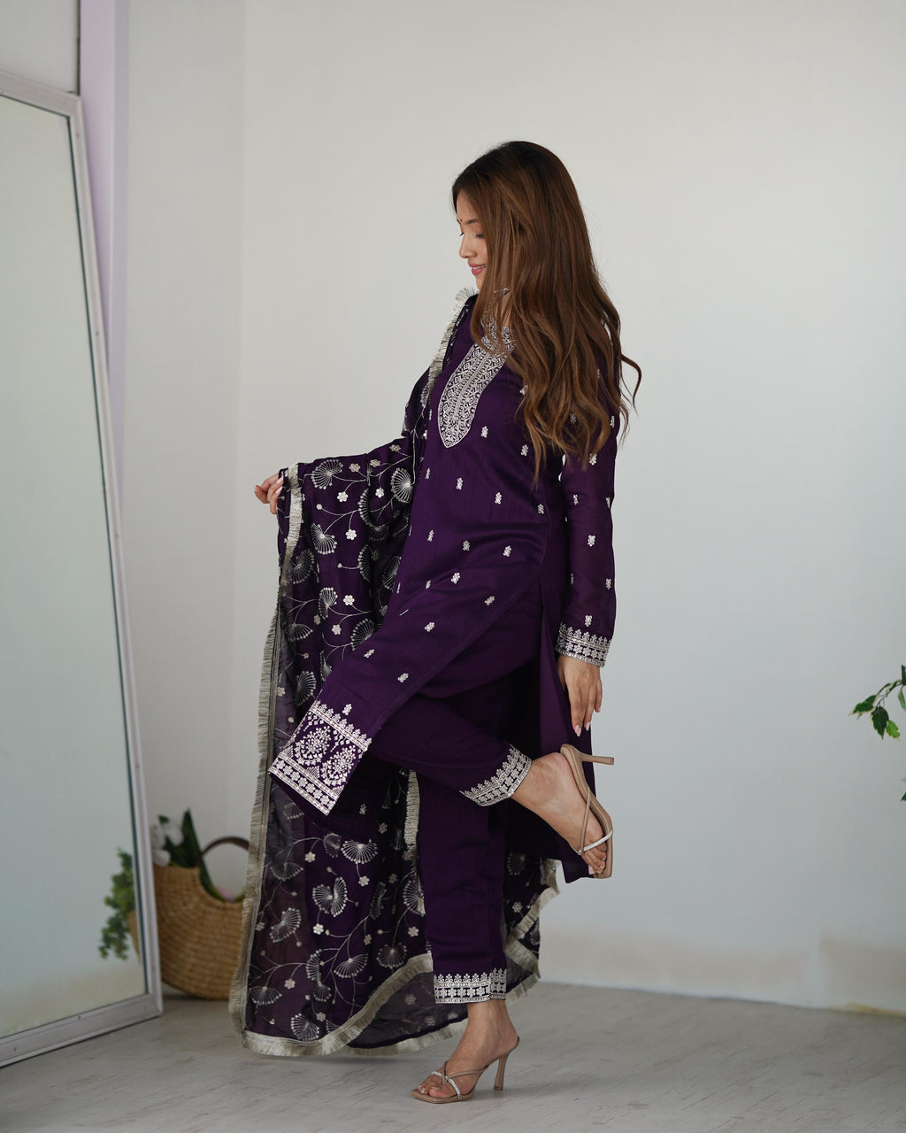 Purple Blooming Rangoli Silk Kurta Suit Set with Dupatta and Pant for Festive Occasions