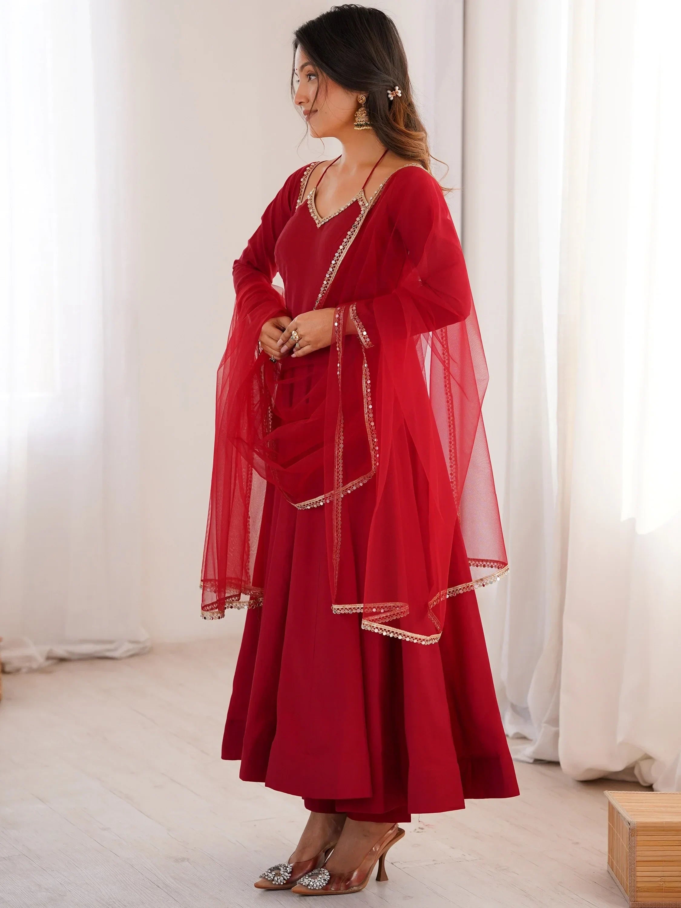 Red Charming Plain Georgette Wedding Wear Anarakali Suit
