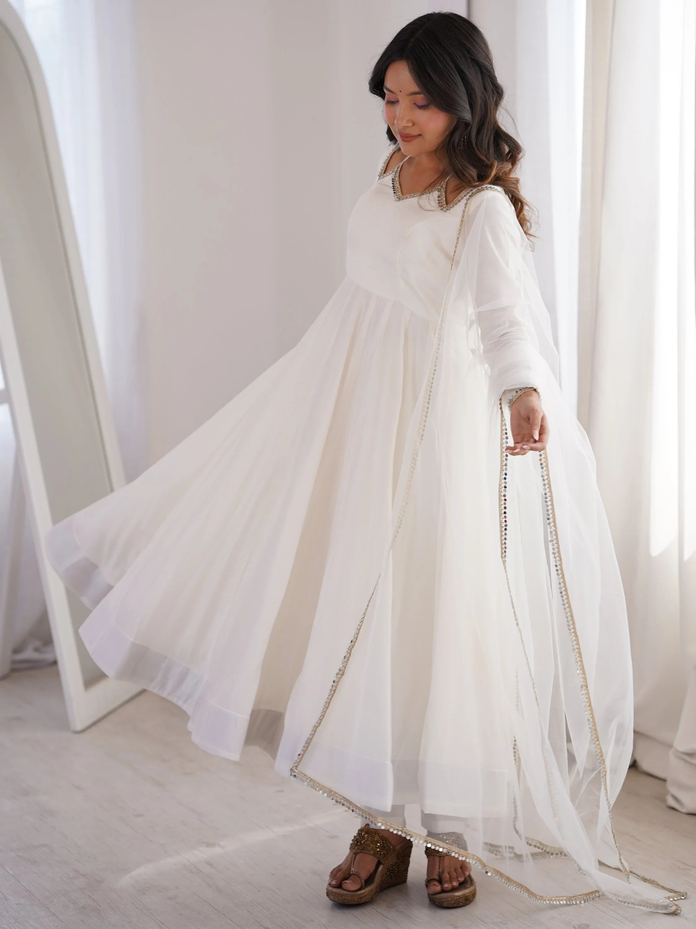 White Charming Plain Georgette Wedding Wear Anarakali Suit