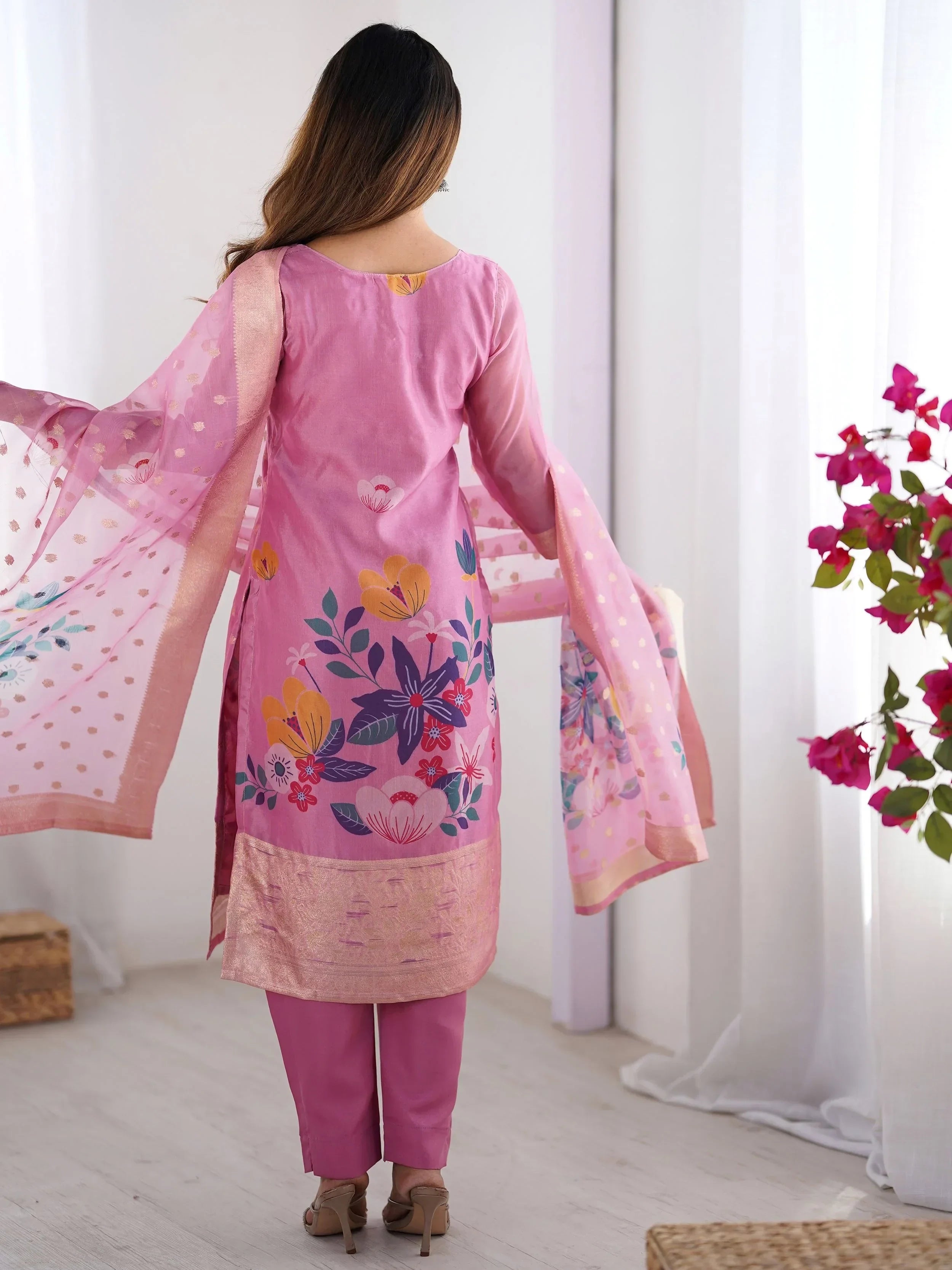 Baby Pink Fascinating Organza Digital Printed Traditional Straight Suit