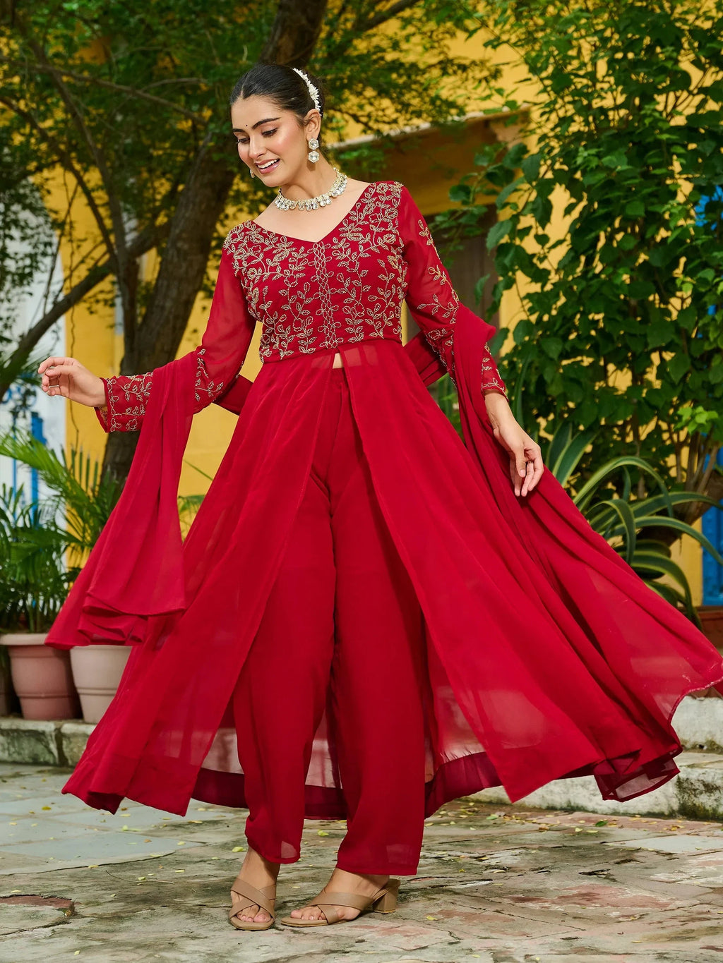 Maroon Stunning Beads Work Georgette Festive Wear Salwar Kameez