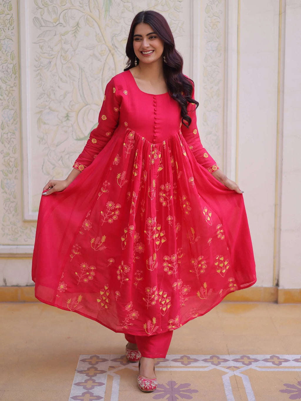 Pink Enchanting Thread Embroidery Chanderi Function Wear Pant Suit