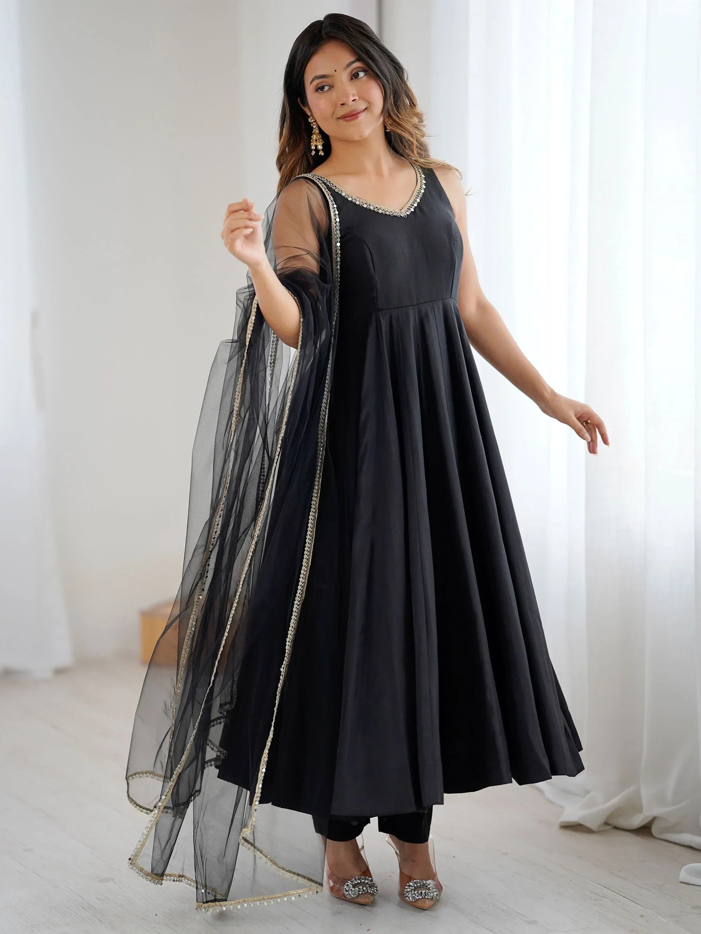Black Mesmerizing Chanderi Silk Lace Work Anarkali Suit