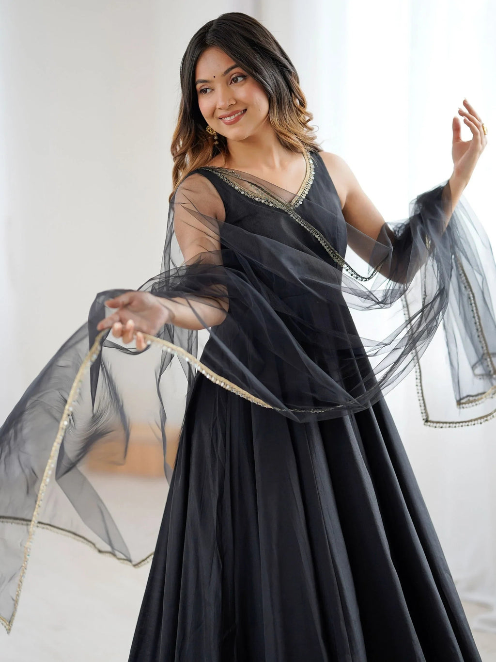 Black Mesmerizing Chanderi Silk Lace Work Anarkali Suit