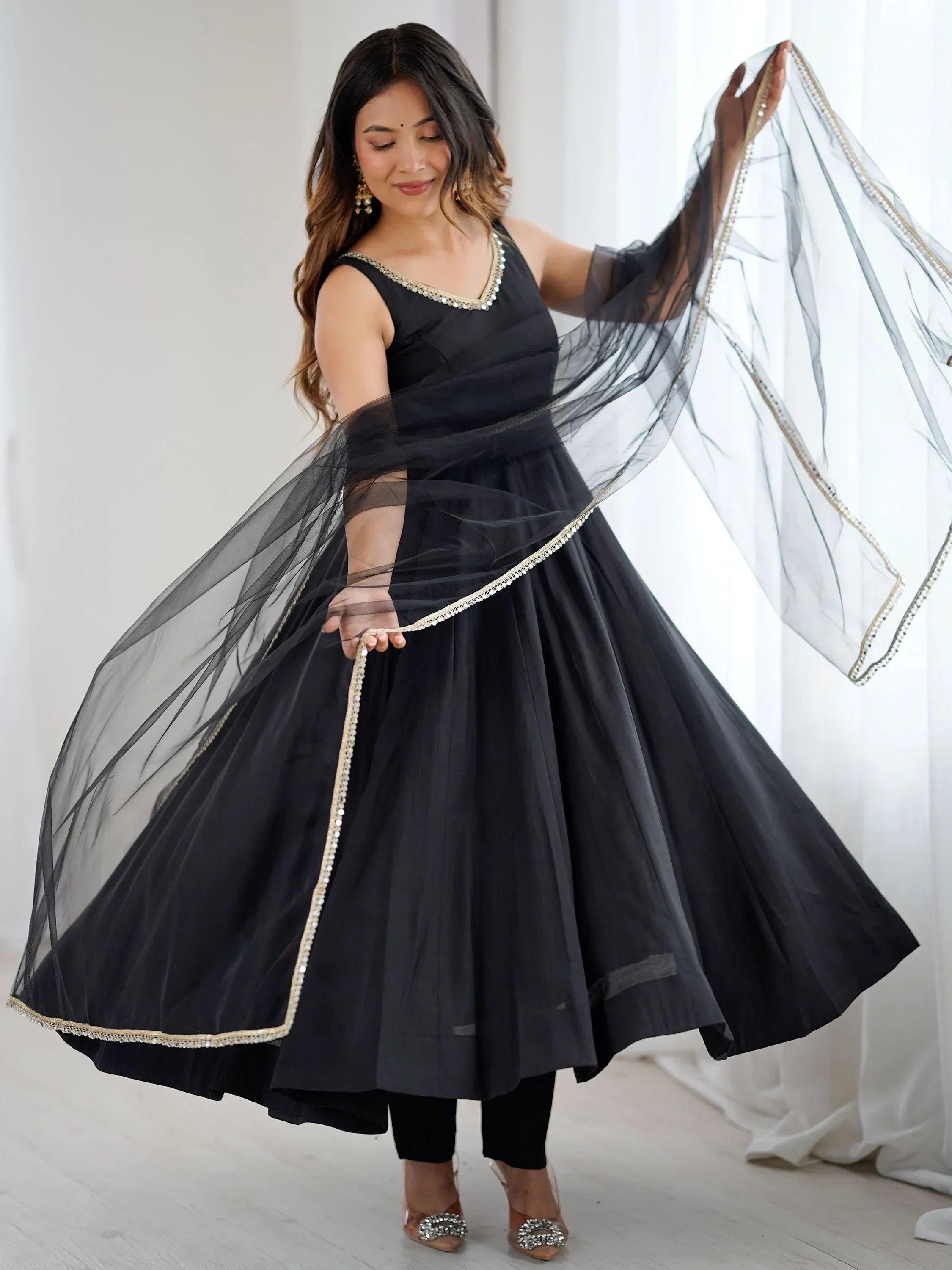 Black Mesmerizing Chanderi Silk Lace Work Anarkali Suit