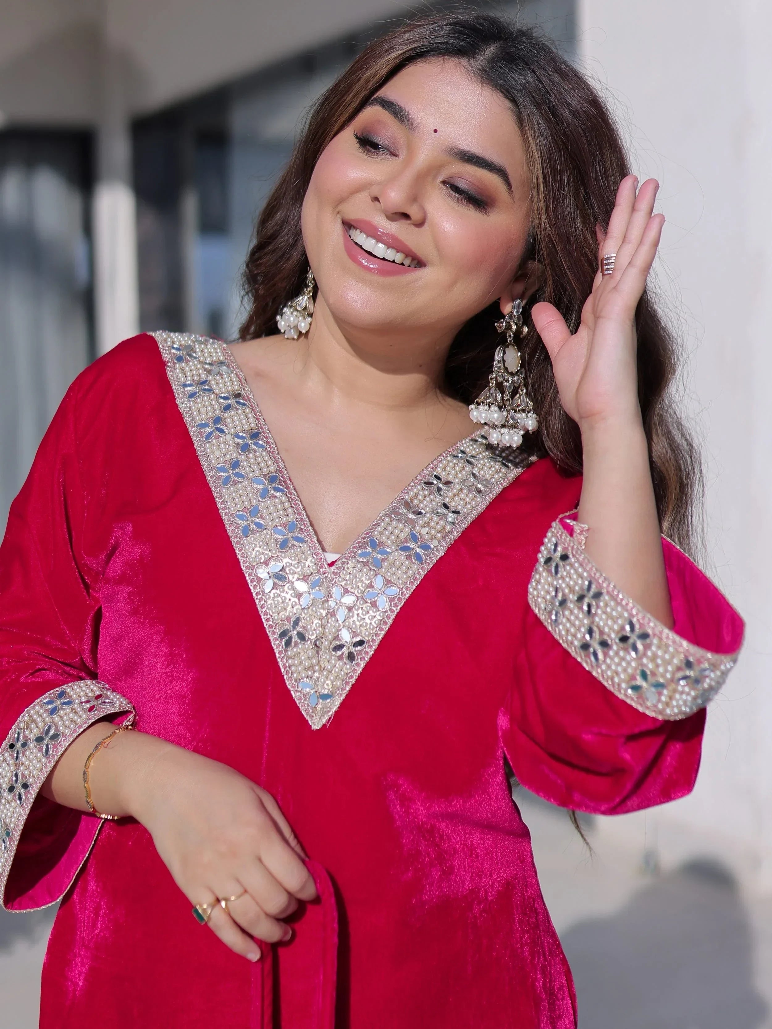 Pink Stylish Zari Embroidered Velvet Wedding Wear Salwar Kameez