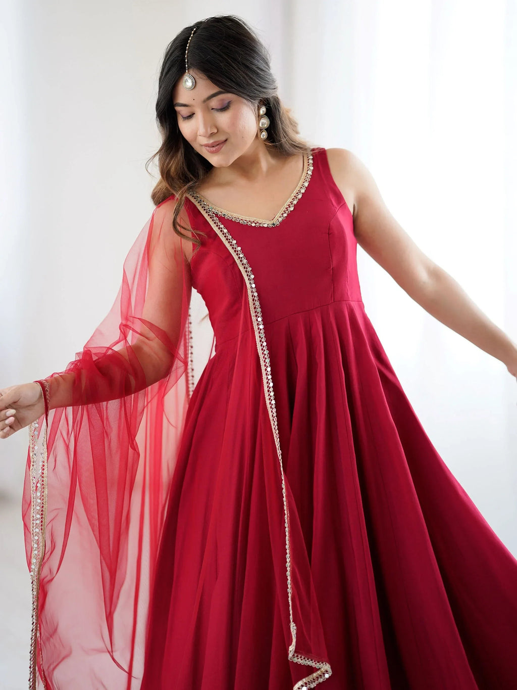 Red Mesmerizing Chanderi Silk Lace Work Anarkali Suit