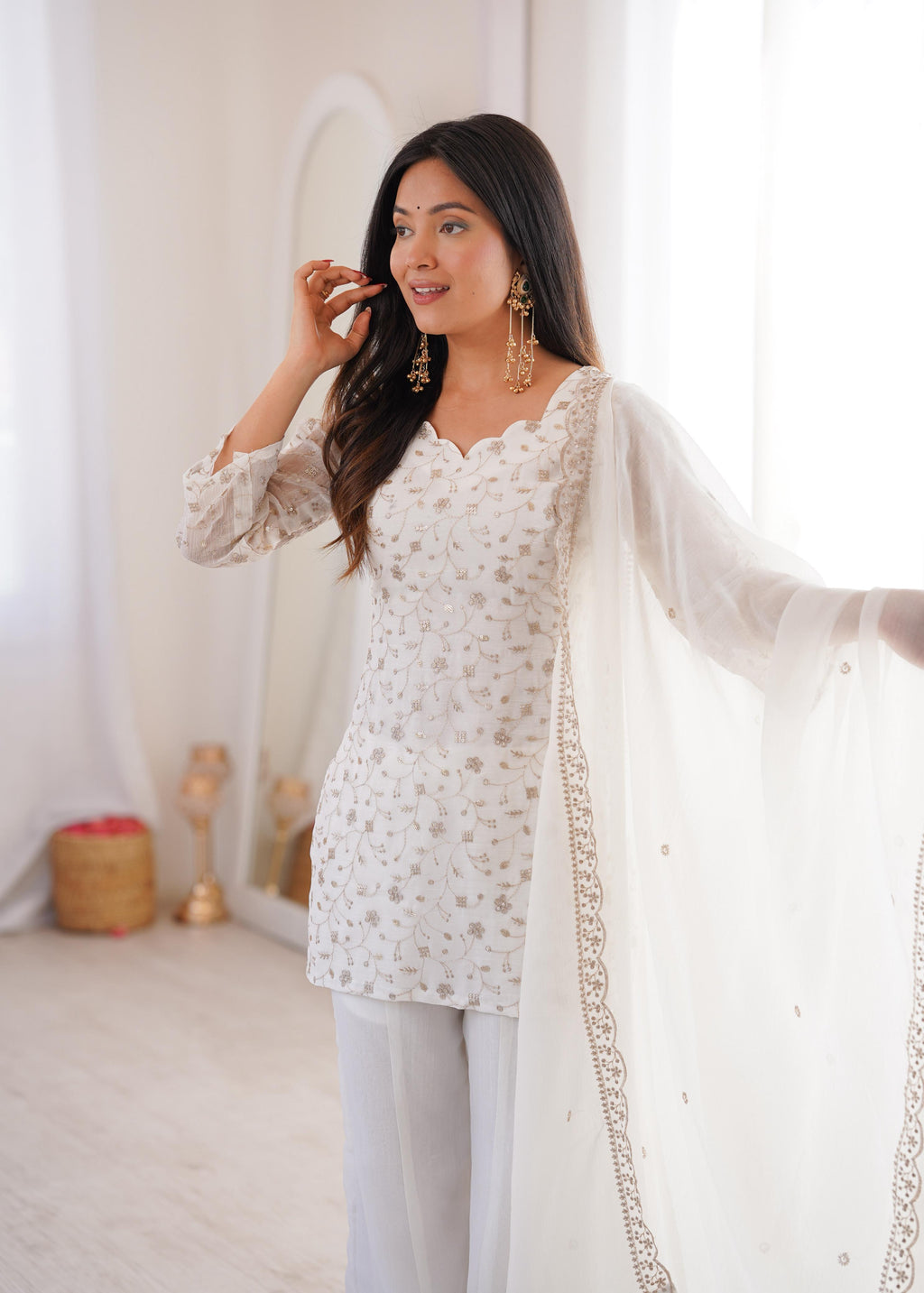 White Crunchy Silk Kurta Suit Set with Embroidery for Festive Occasions