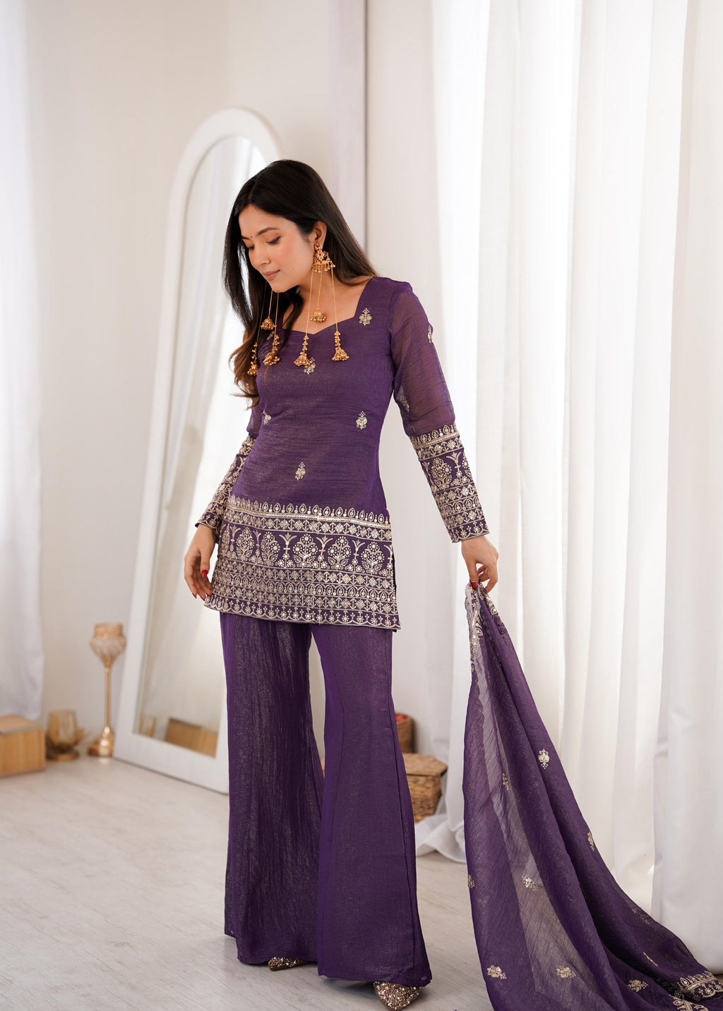 Mauve Crunchy Silk Kurta Suit Set With Embroidery Work
