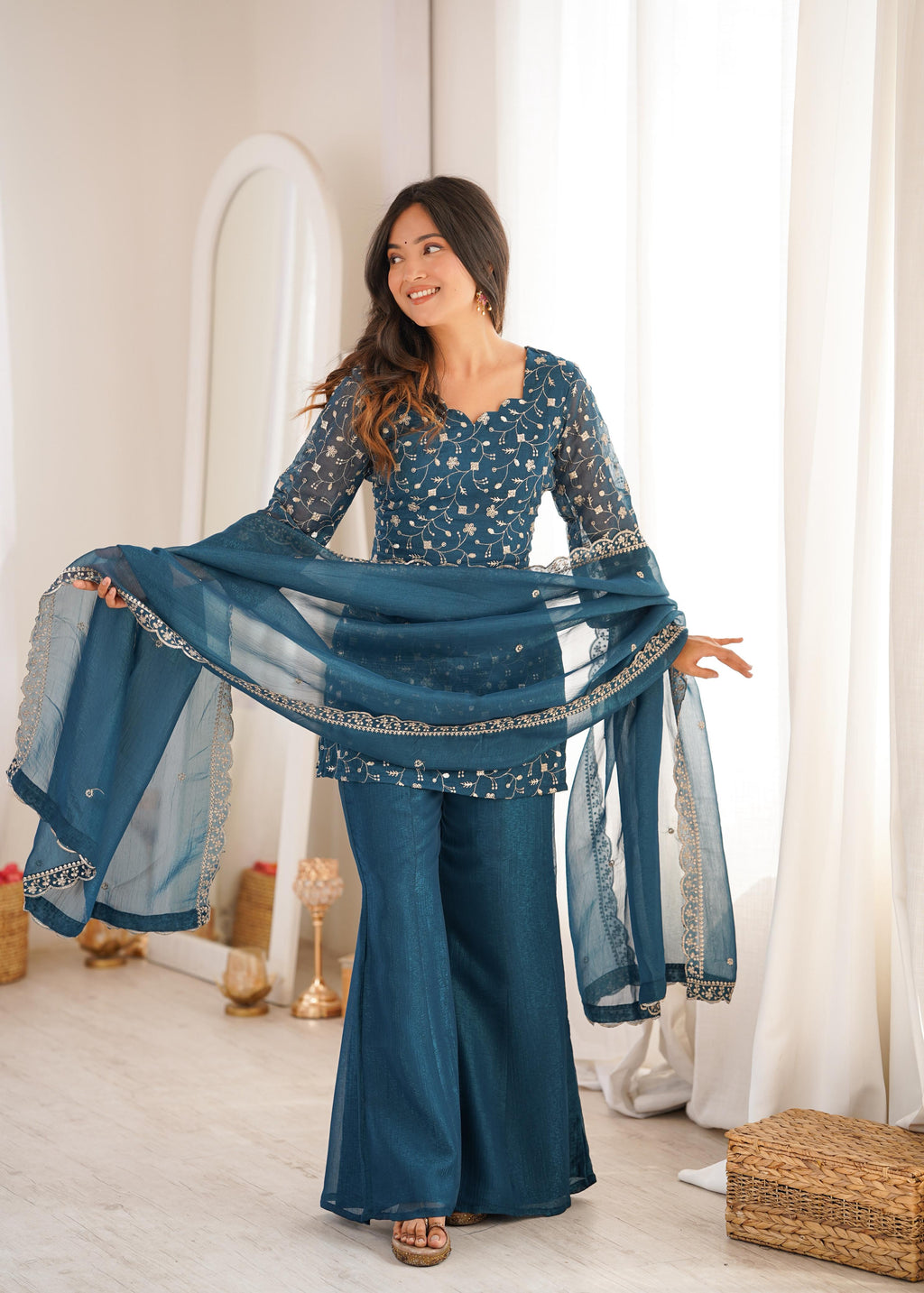 Teal Crunchy Silk Kurta Suit Set with Embroidery for Festive Occasions