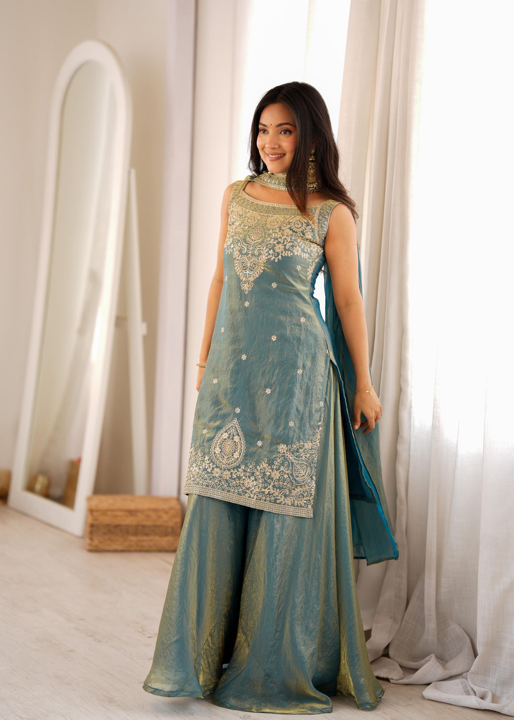 Sea Green Soft Fendy Silk Kurta Suit Set With Embroidery Work