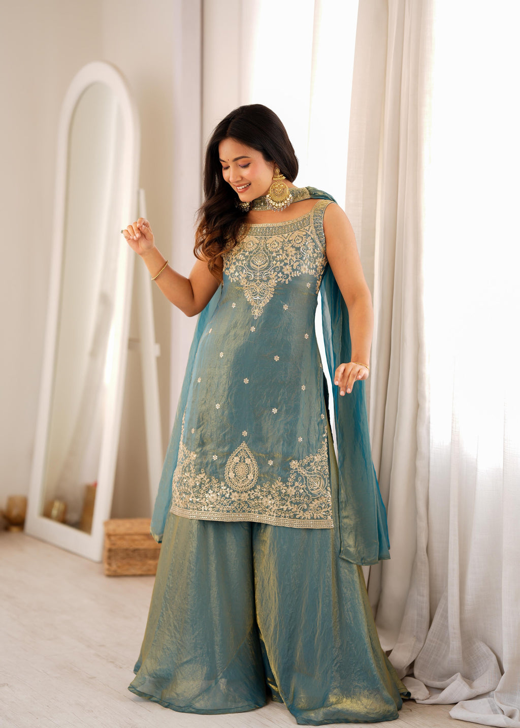 Sea Green Soft Fendy Silk Kurta Suit Set With Embroidery Work