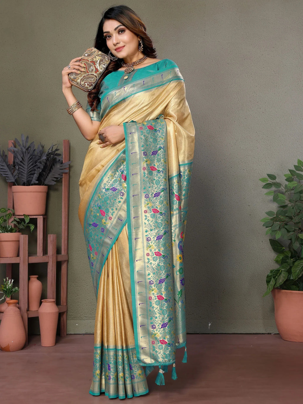 Beige Wonderful Zari Weaving Banarasi Silk Paithani Saree