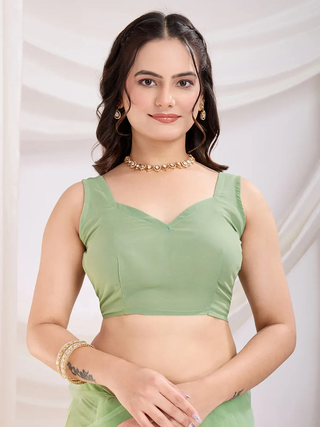 Green Marvelous Thread Embroidered Net Party Wear Saree With Blouse