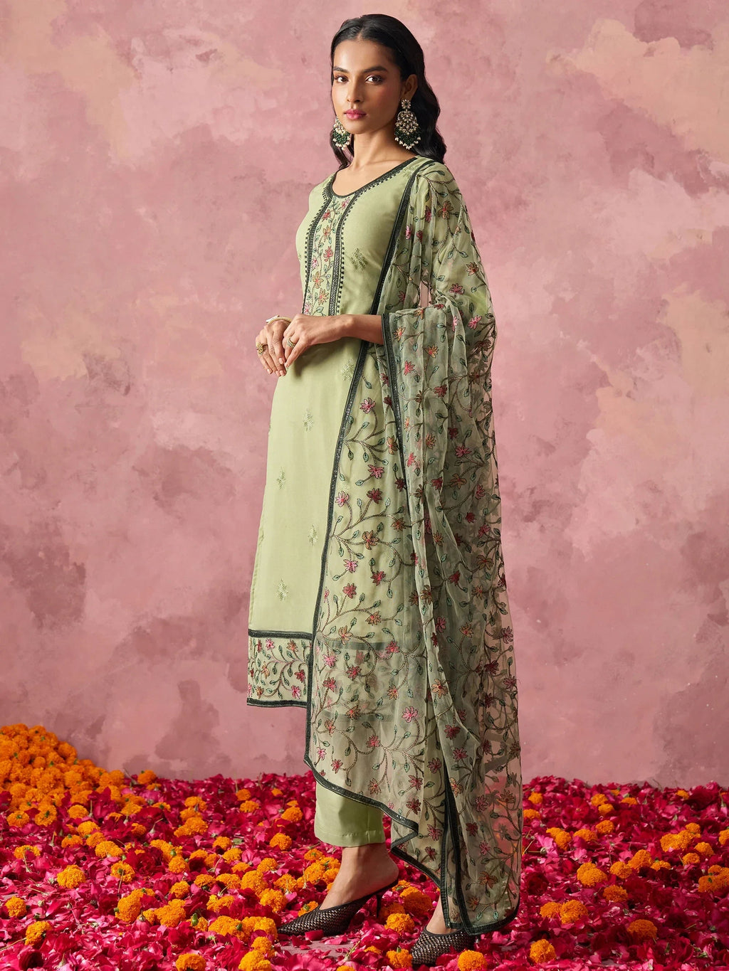 Beautiful Pastel Green Georgette Thread Embroidered Straight Suit