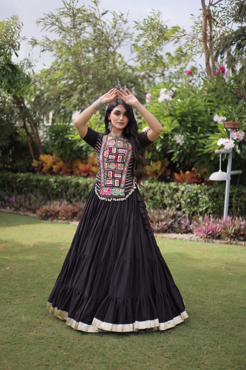 Kora Cotton Navratri Lehenga Choli with Kutchi Patchwork
