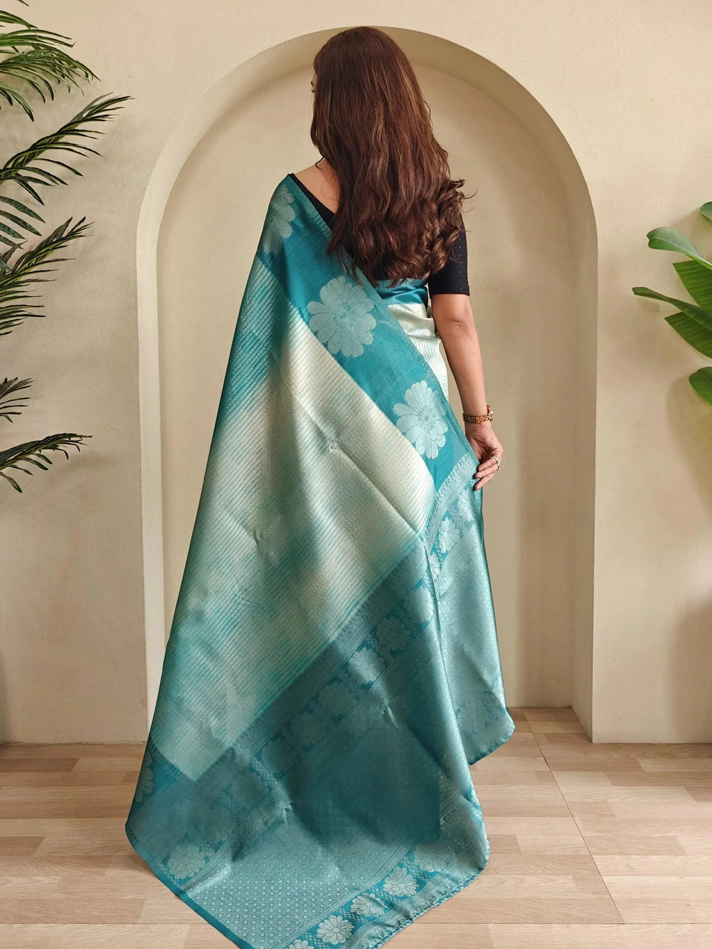 Captivating Sky Blue Traditional Silk Weaving Saree with Blouse