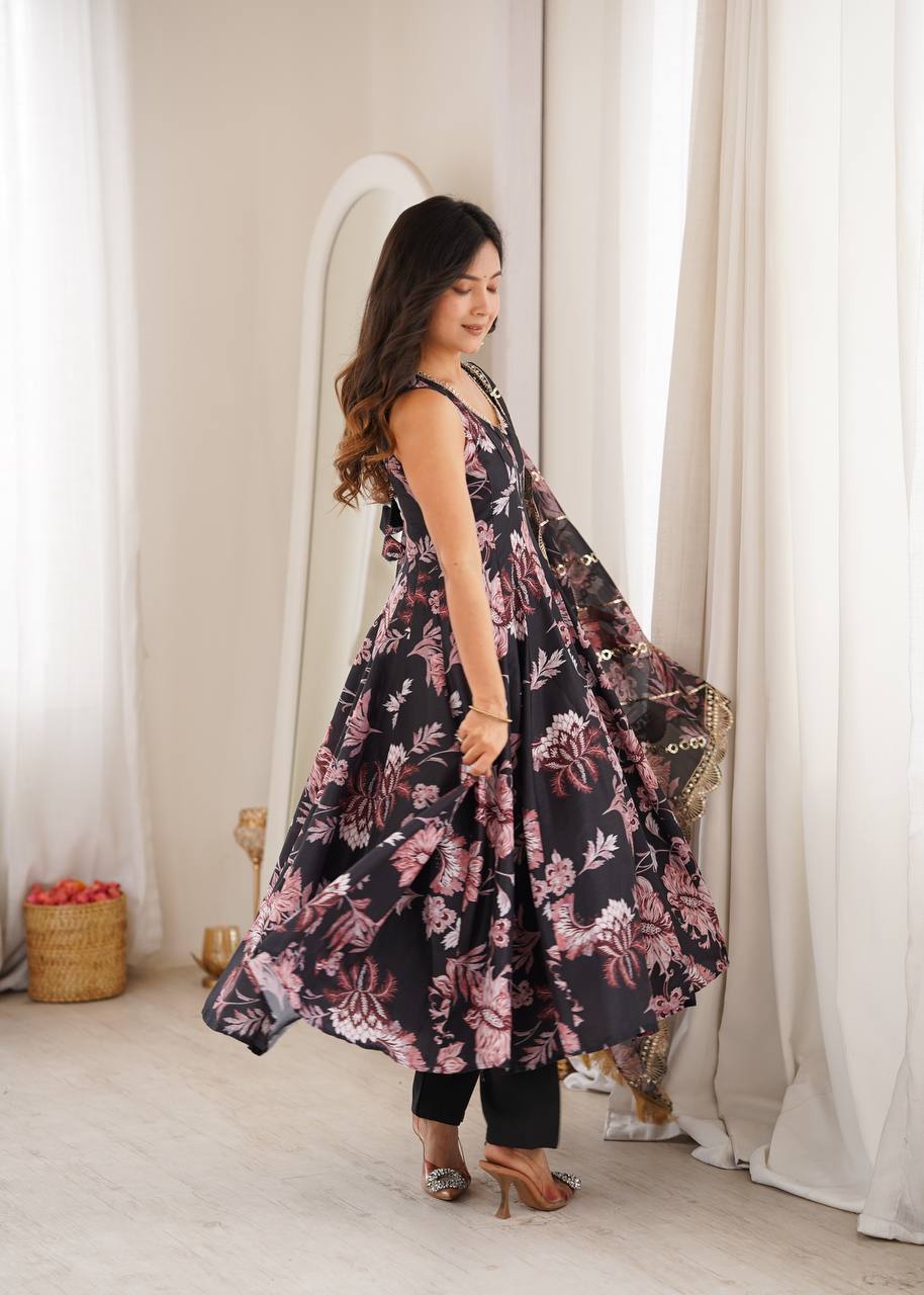 Floral Pure Muslin Salwar Kameez with Floral Print and Organza Dupatta for Festivals