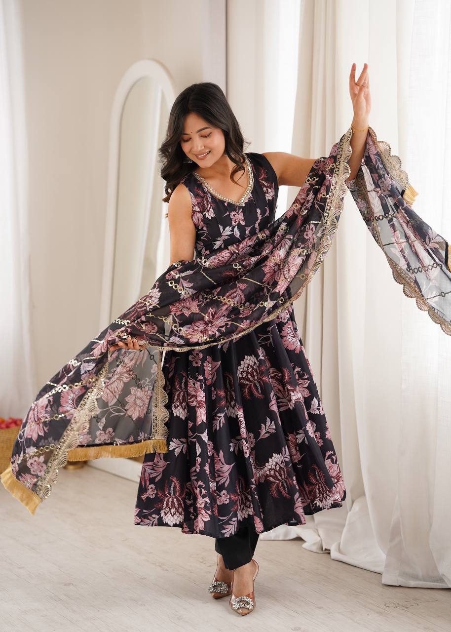 Floral Pure Muslin Salwar Kameez with Floral Print and Organza Dupatta for Festivals