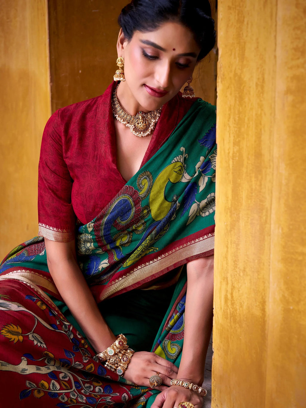 Green Enchanting Chanderi Weaving Saree With Blouse