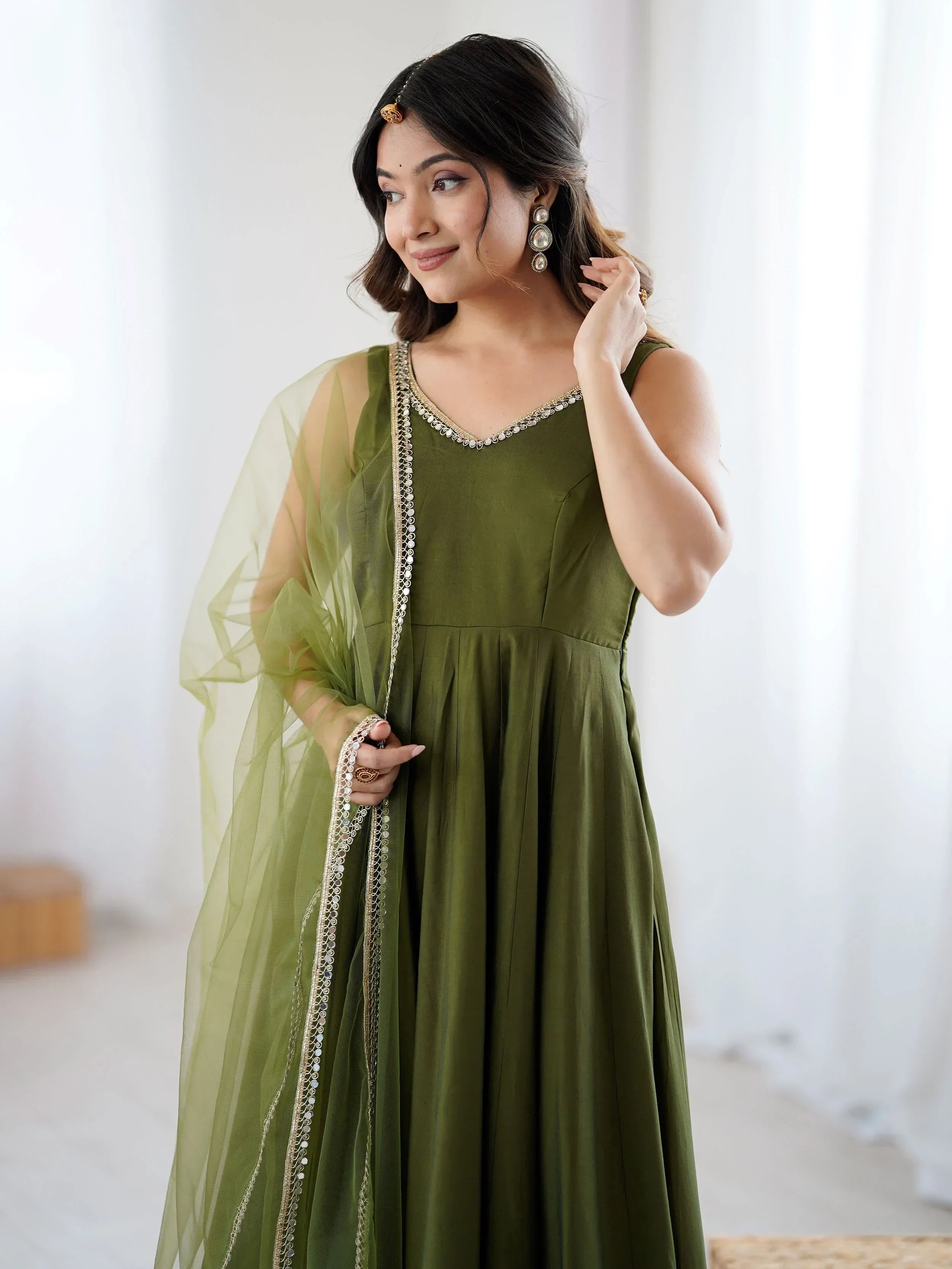 Green Mesmerizing Chanderi Silk Lace Work Anarkali Suit