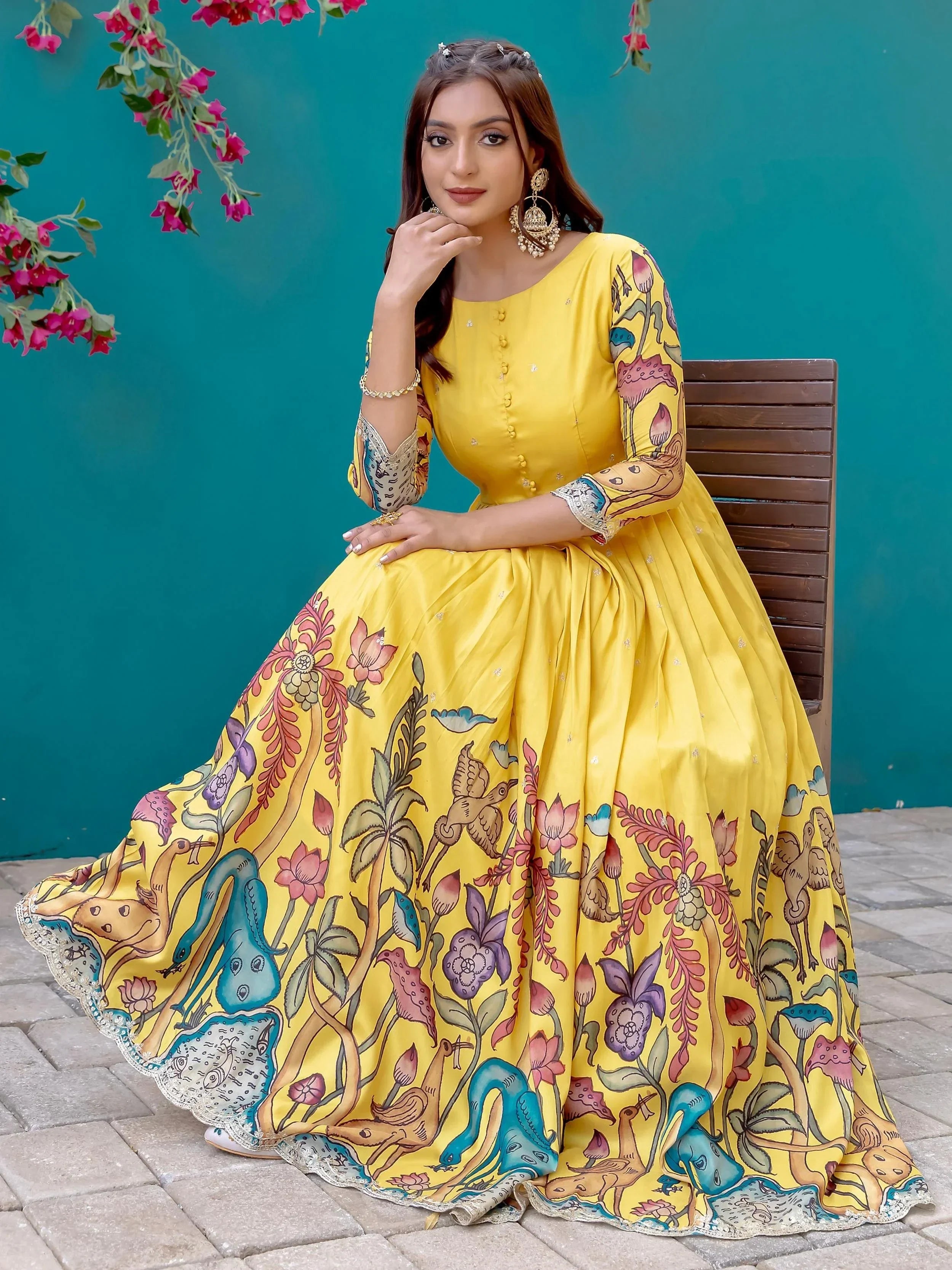 Yellow Mesmerizing Silk Printed Traditional Gown