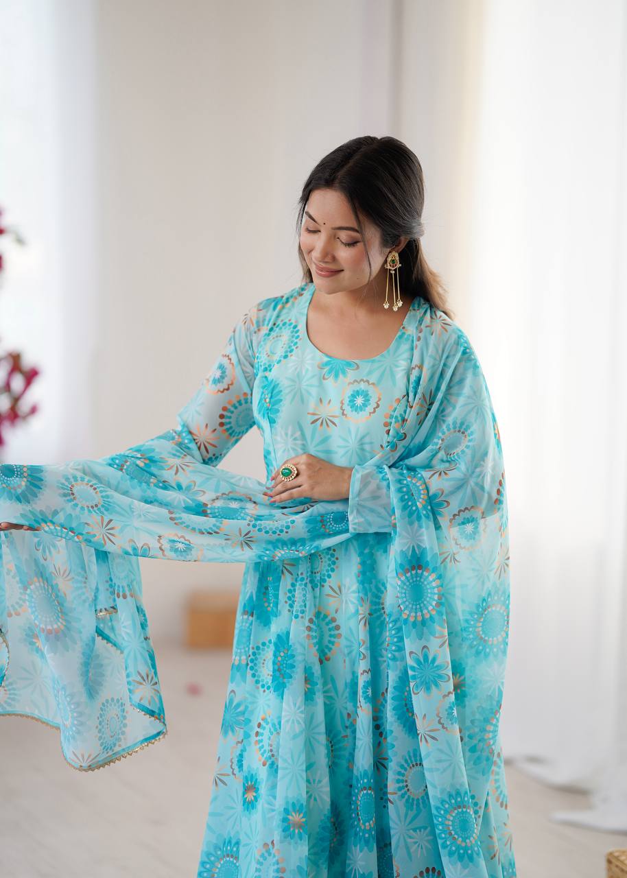 Kalicutt Anarkali Suit with Organza Dupatta